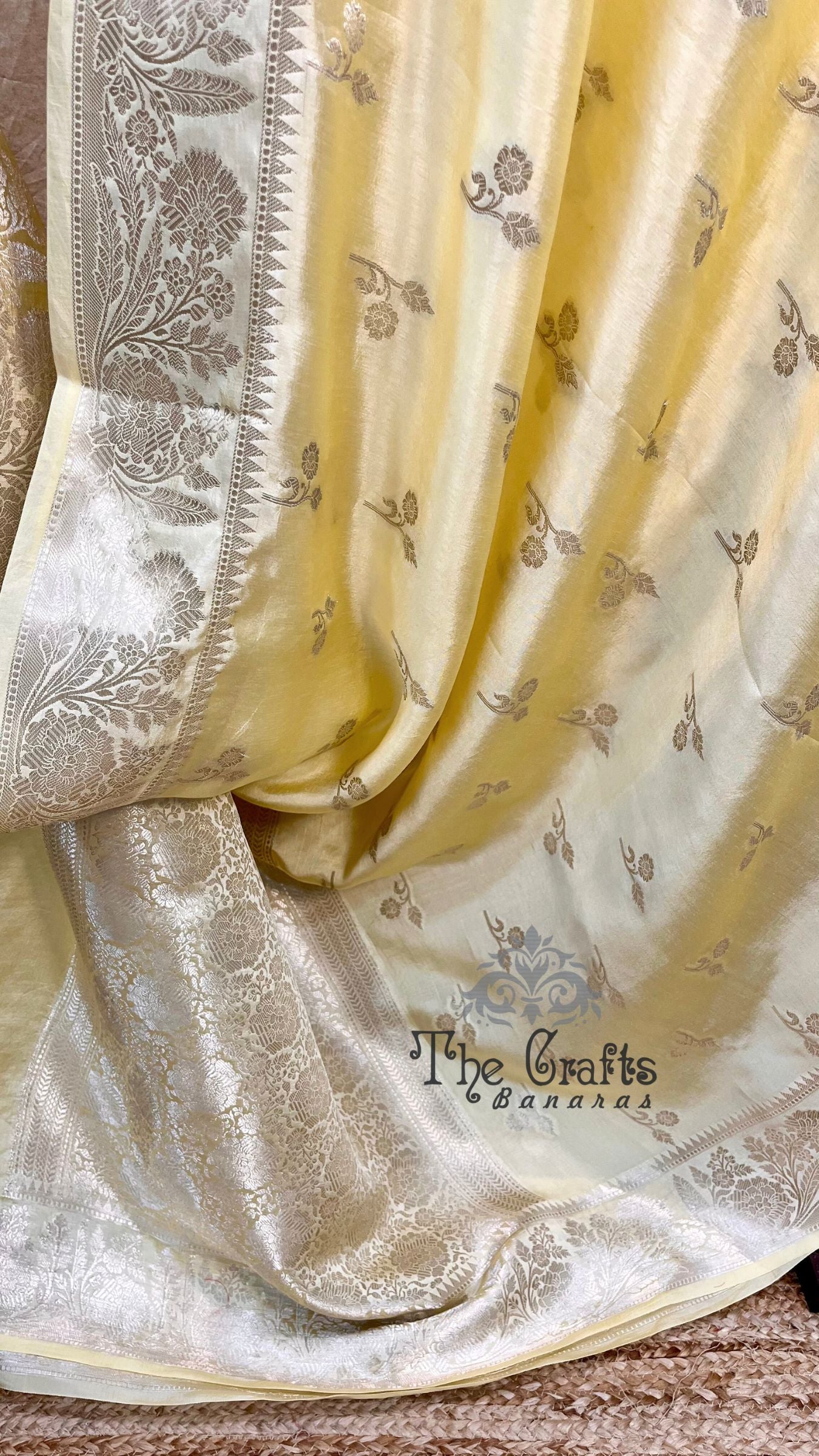 Lime Yellow Pure Chiniya Silk Banarasi Saree