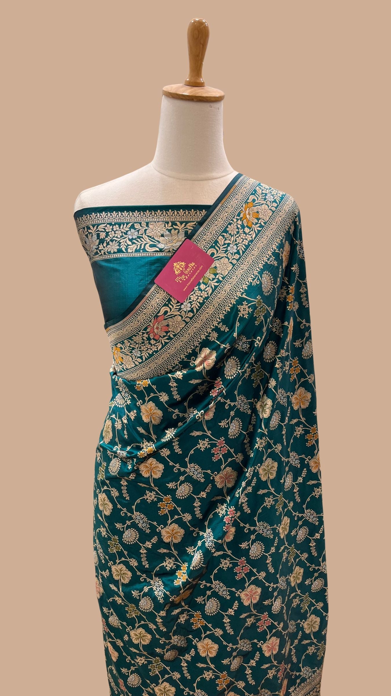 Pure Katan Silk Handloom Banarasi Saree - Jaal Work With Meenakari