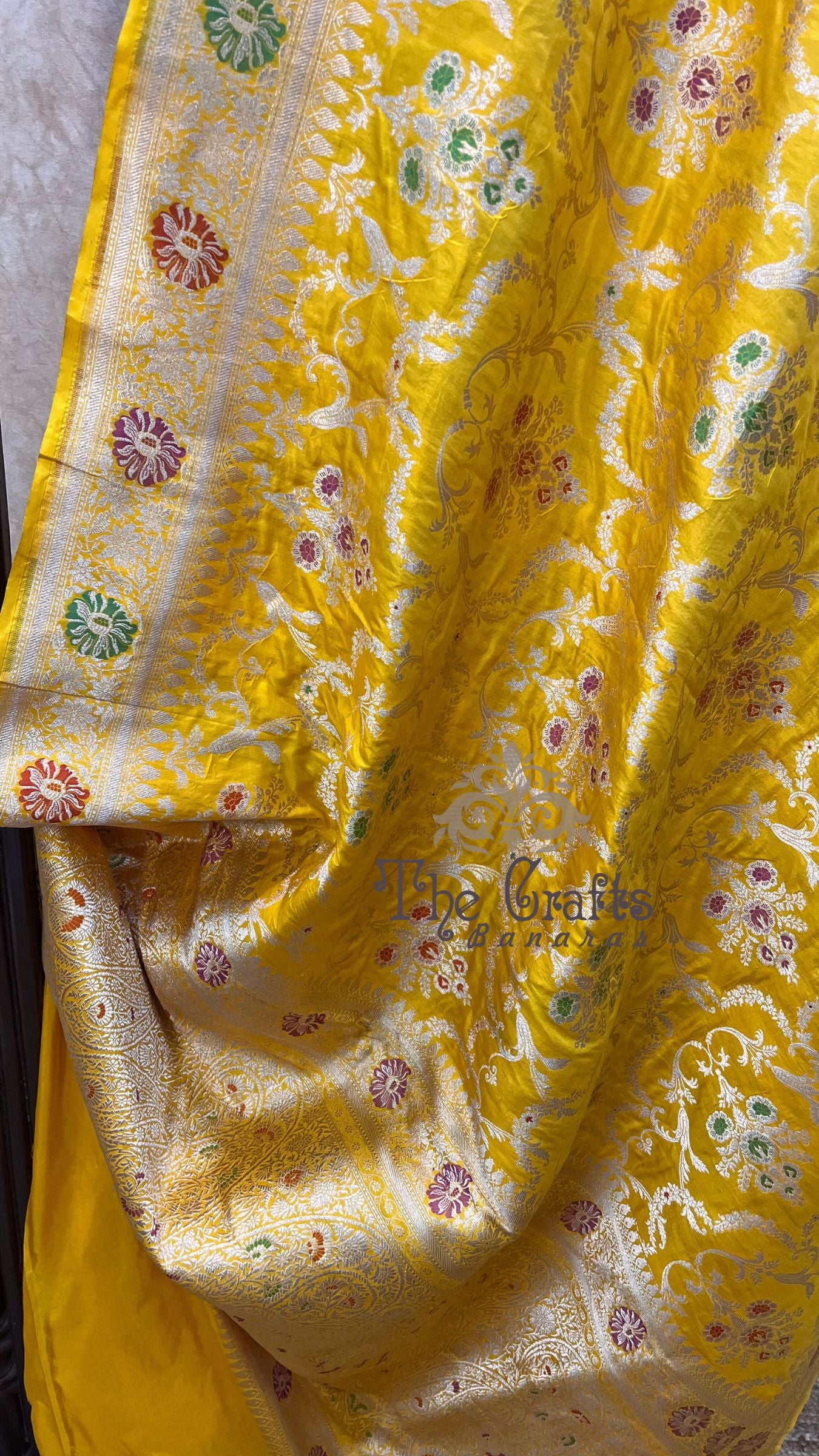 Pure Katan Silk Handloom Banarasi Saree - All over Meenakari Jaal work