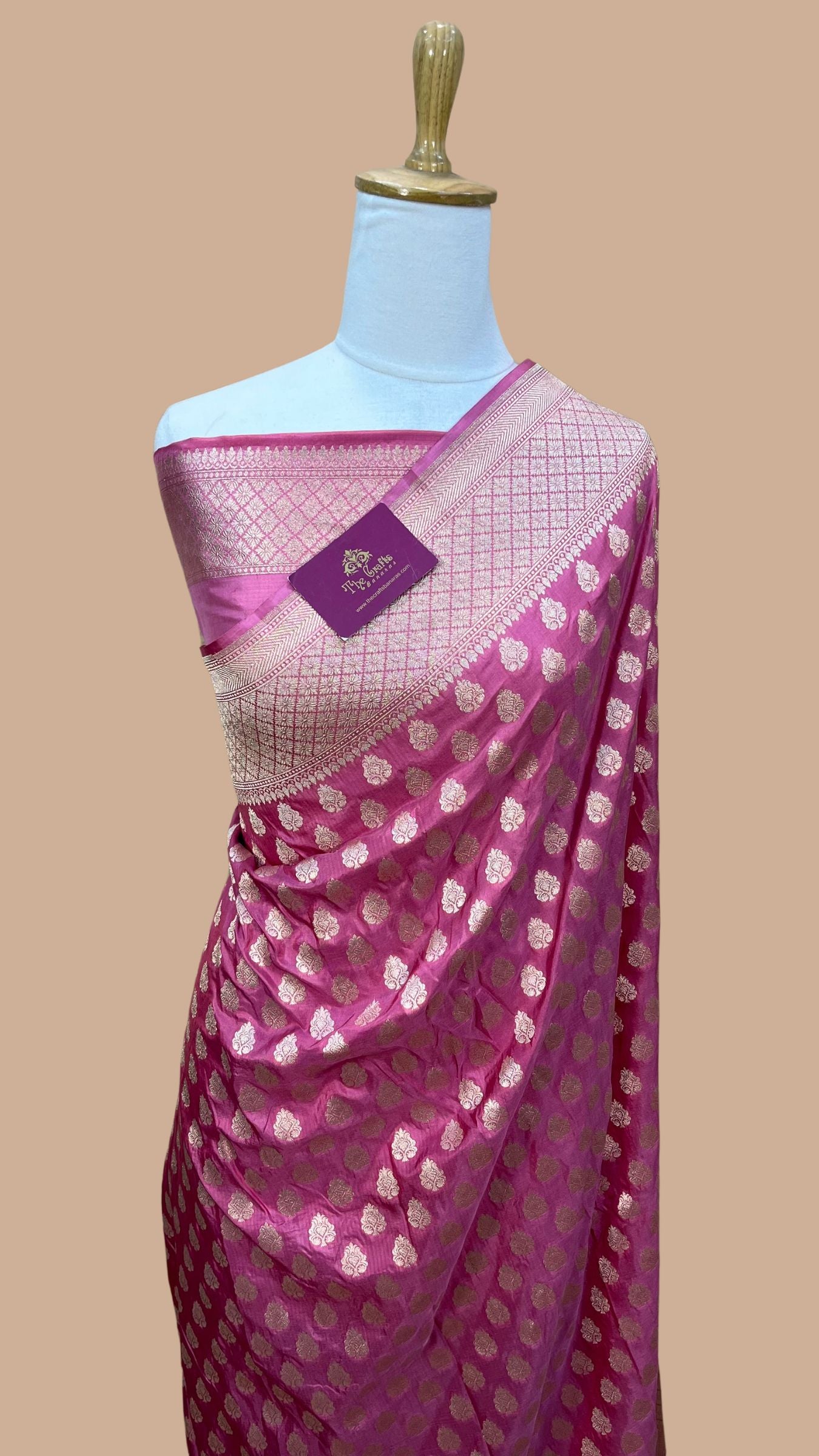 Pure Katan Silk Handloom Banarasi Saree - Jaal work