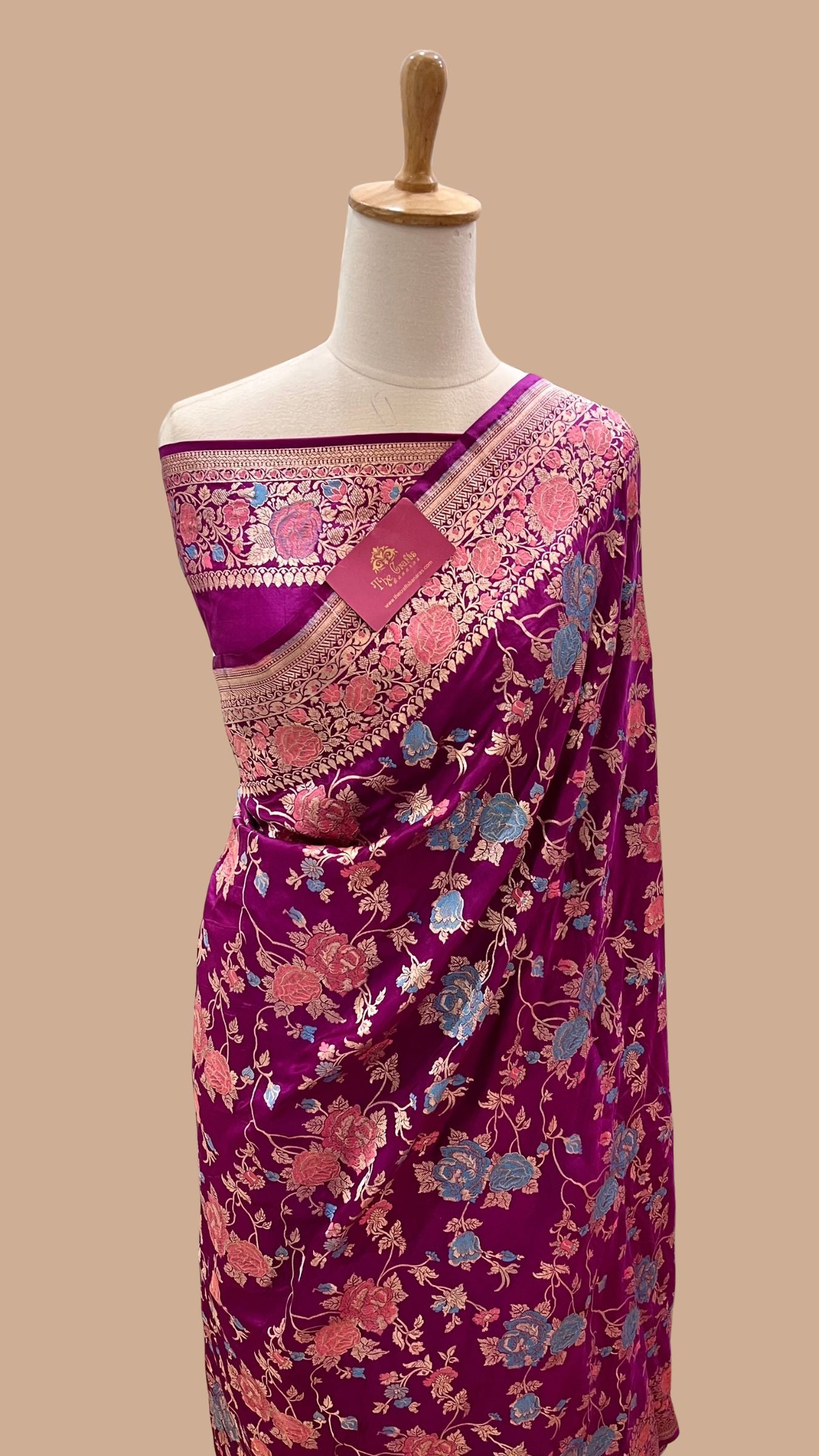 Pure Katan Silk Handloom Banarasi Saree - Jaal with Meenakari