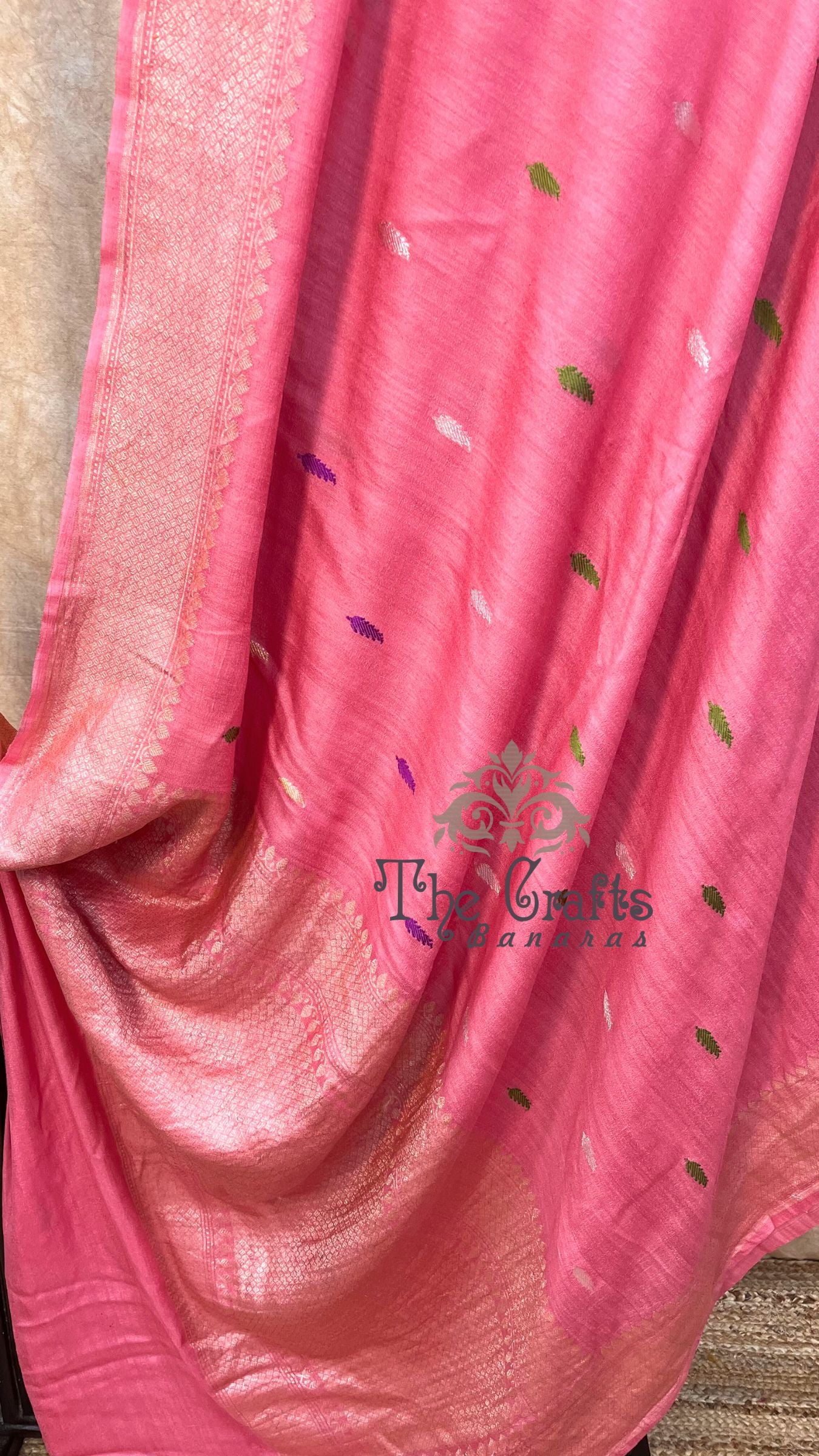 Pure Munga Silk Handloom Banarasi Saree - With Kadhua Motifs