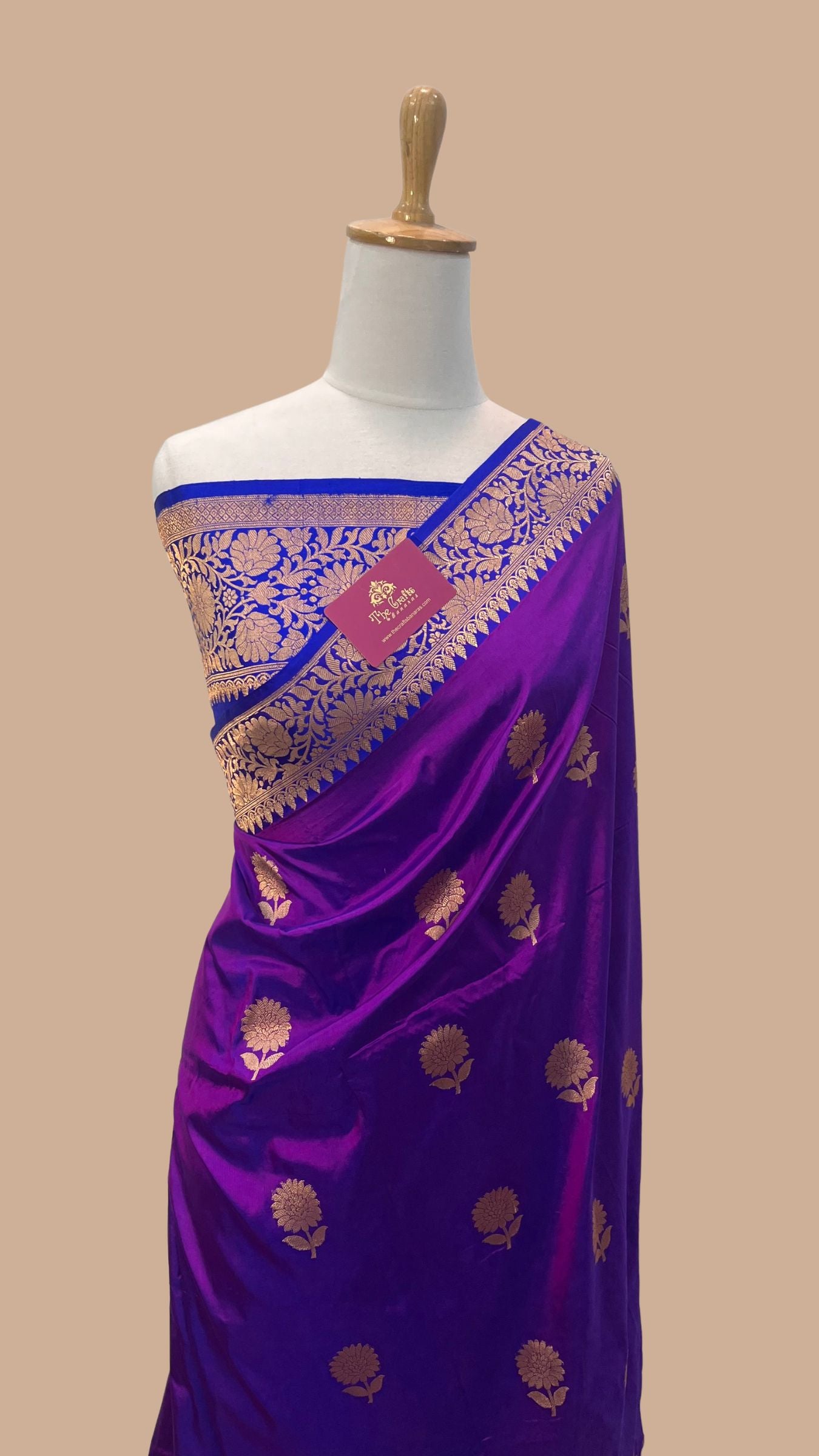 Pure Katan Silk Handloom Banarasi Saree - Kadhua Buti