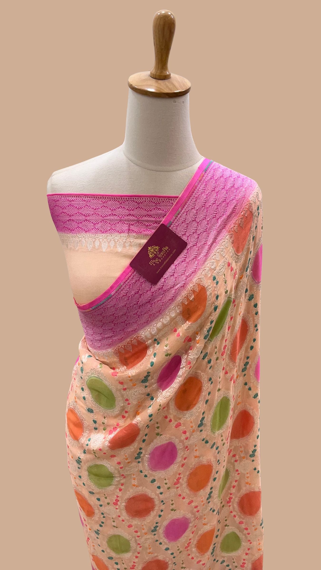 Pure Khaddi Georgette Handloom Banarasi Saree - Jaal with Meenakari