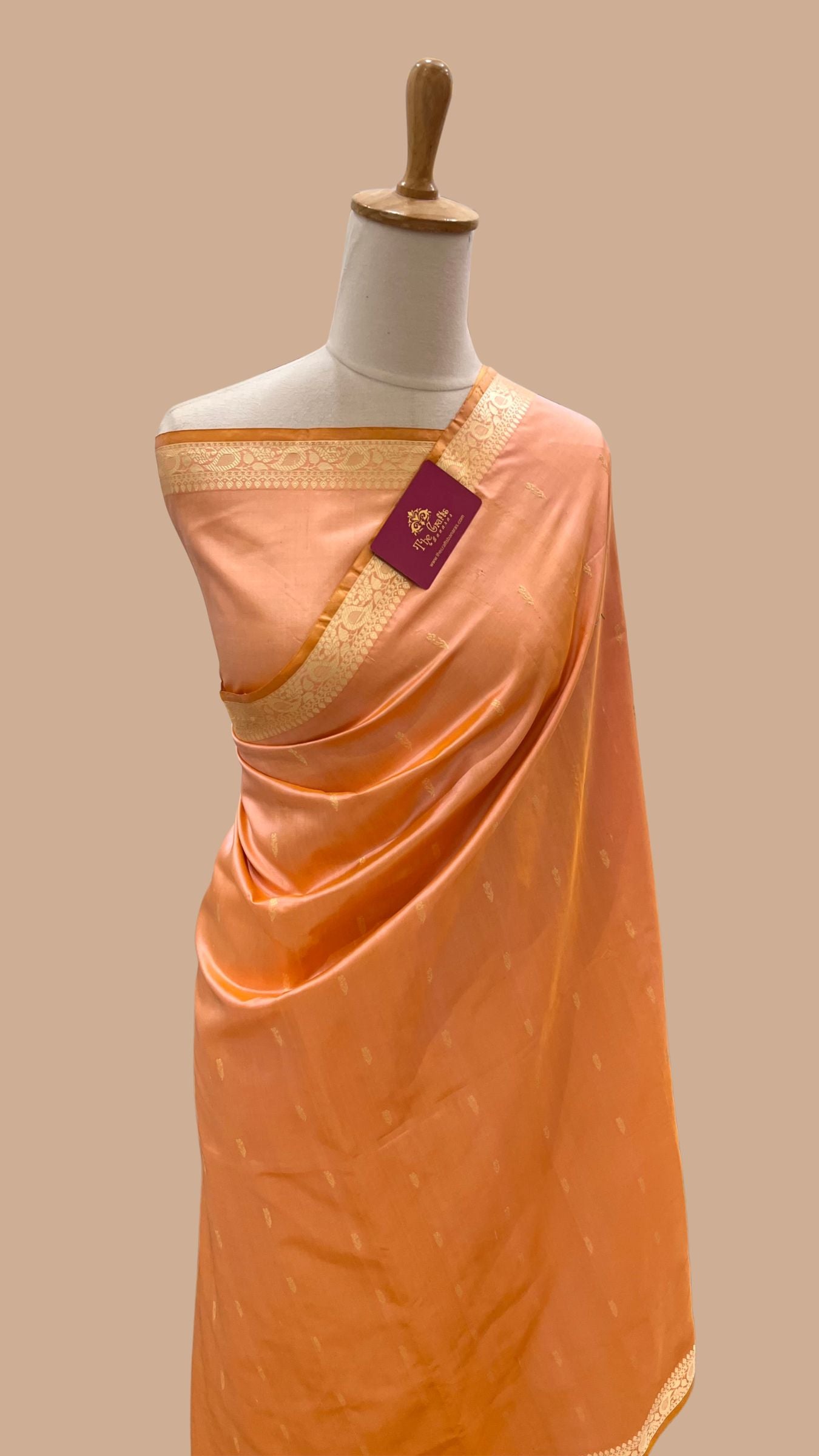 Pure Katan Silk Handloom Banarasi Saree - Resham Chunri Buti