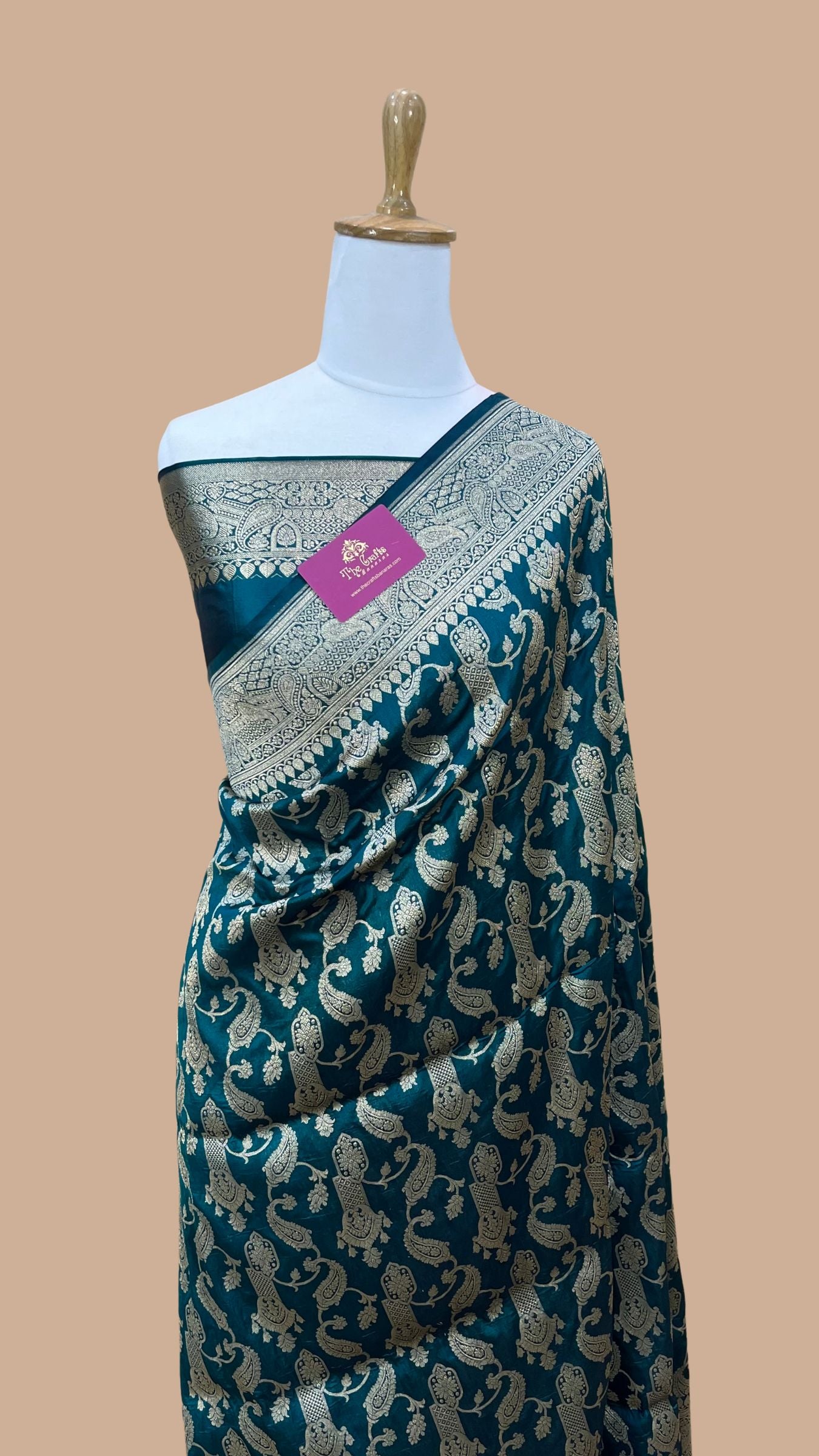 Pure Katan Silk Handloom Banarasi Saree - Jaal work