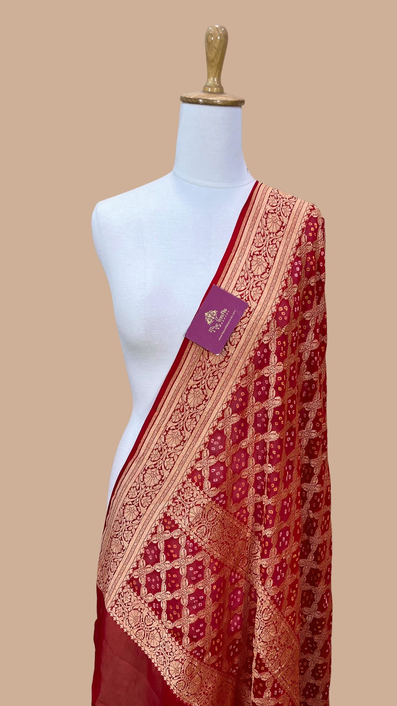 Khaddi Georgette Banarasi Handloom Bandhej Dupatta