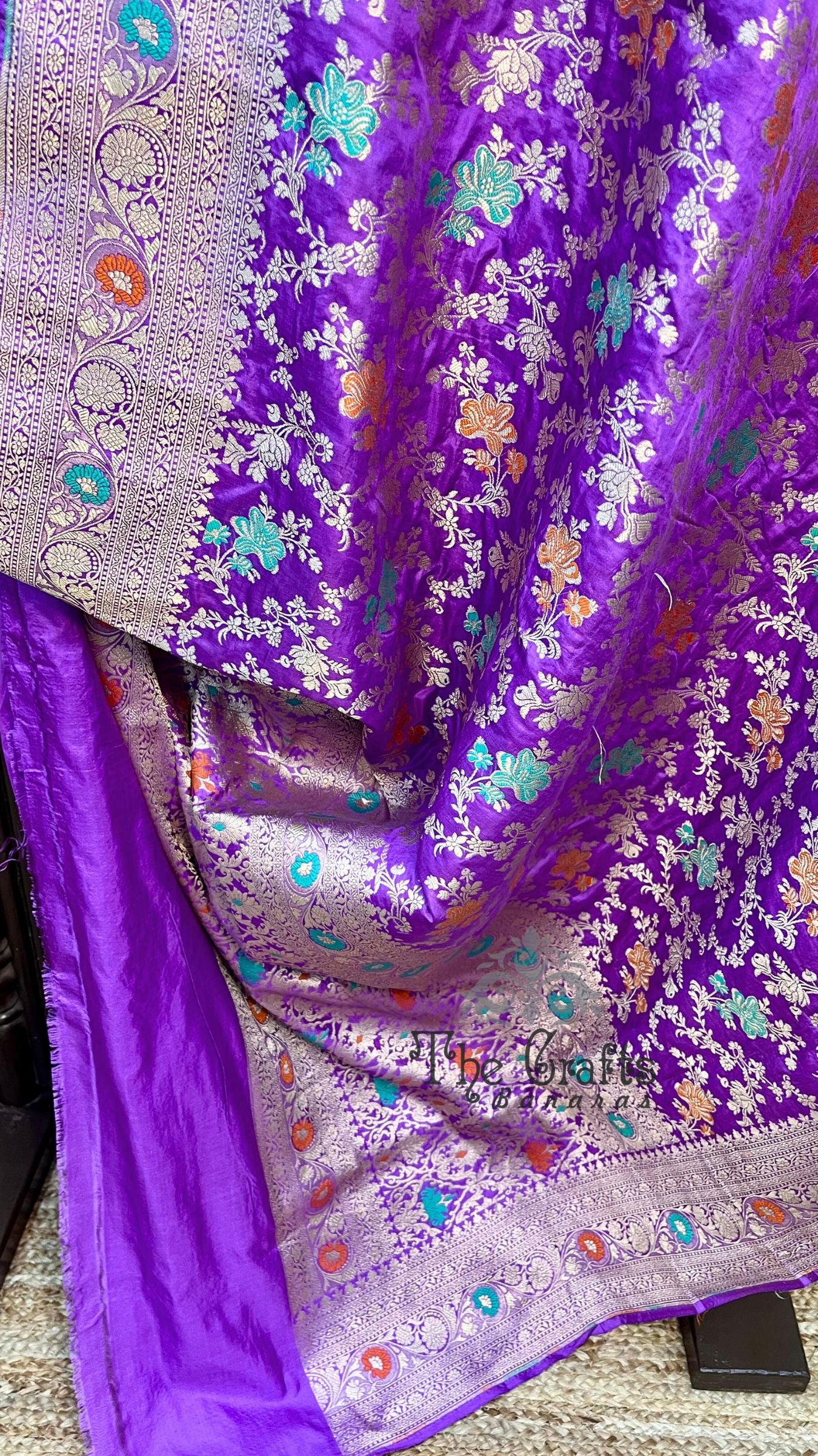 Pure Katan Silk Handloom Banarasi Saree - Jaal With Meenakari