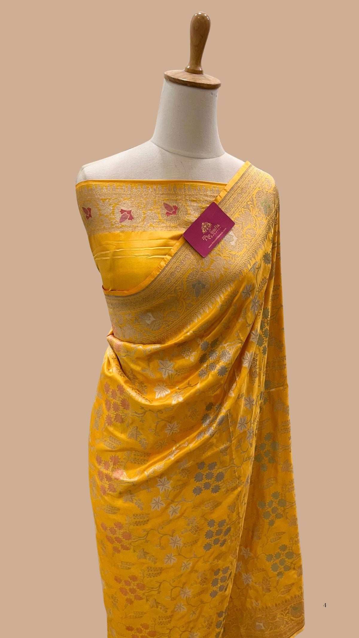 Pure Katan Silk Handloom Banarasi Saree - Jaal Work with Meenakari