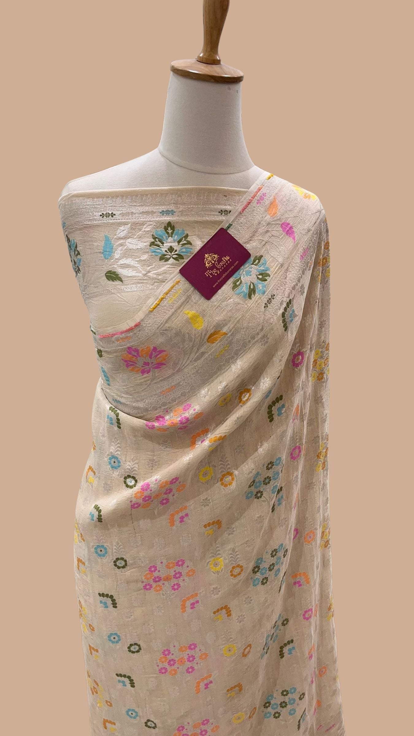 Tussar Georgette Handloom Banarasi Saree - Meenakari