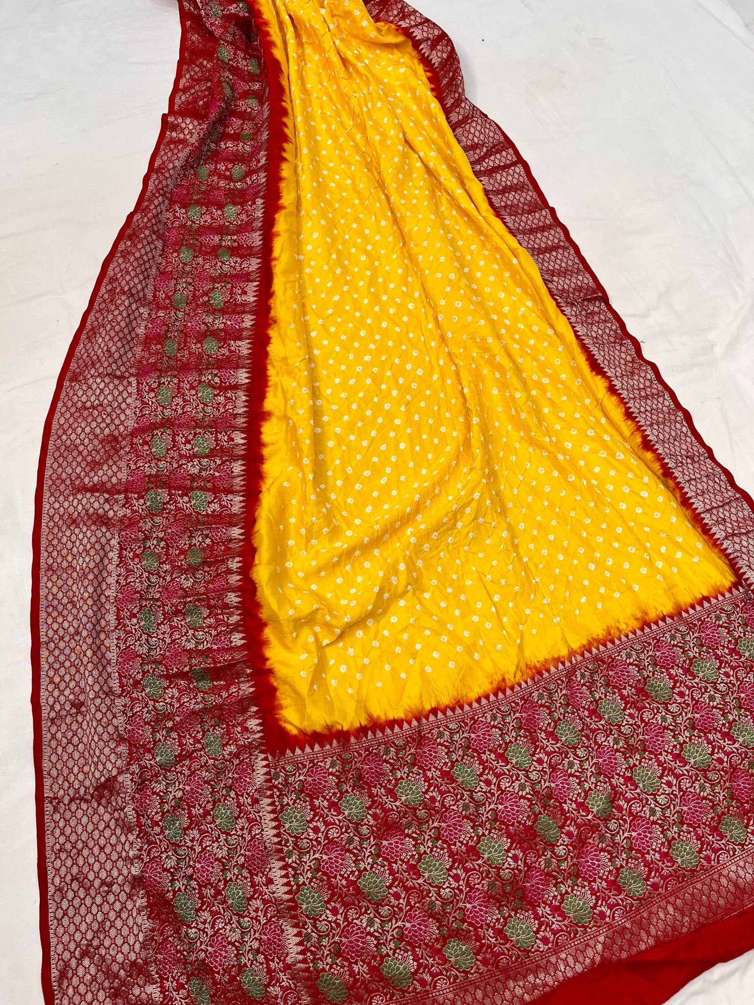 Pure Chiniya Silk Handloom Bandhej Banarasi Saree