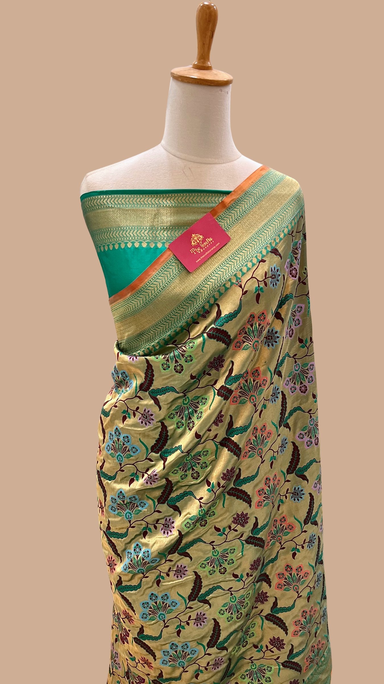 Pure Katan Silk Handloom Banarasi Saree - Tilfi Meenakari Jaal Brocade