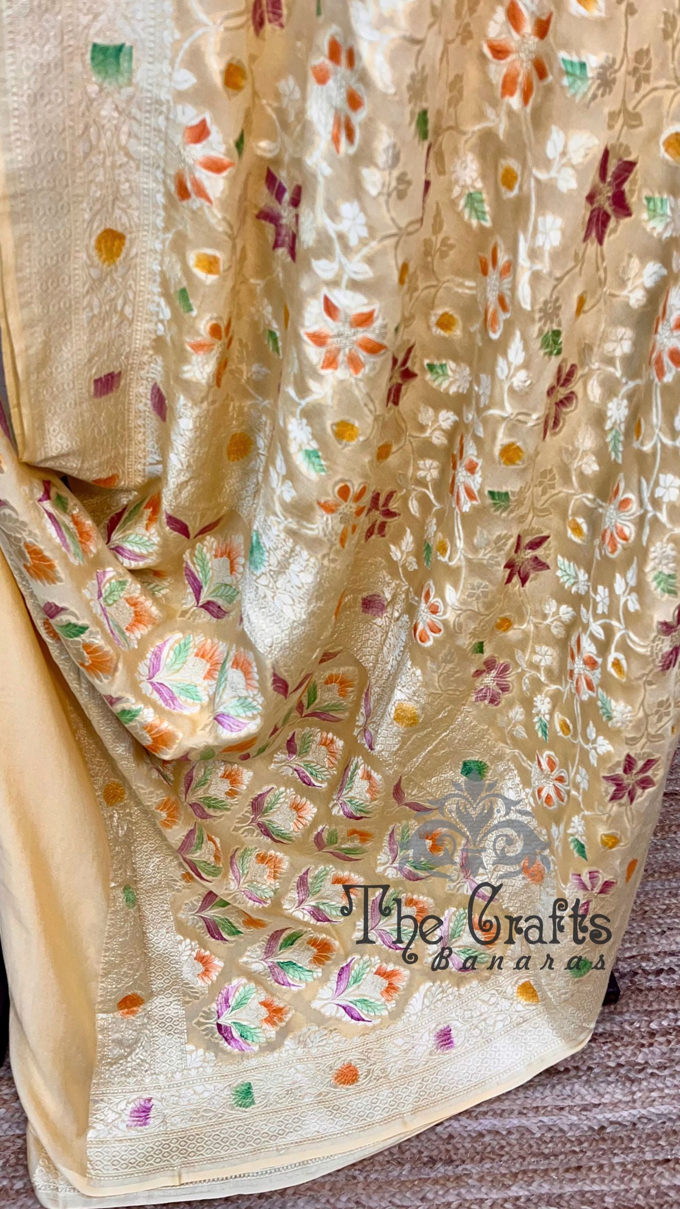 Khaddi Georgette Handloom Banarasi Saree