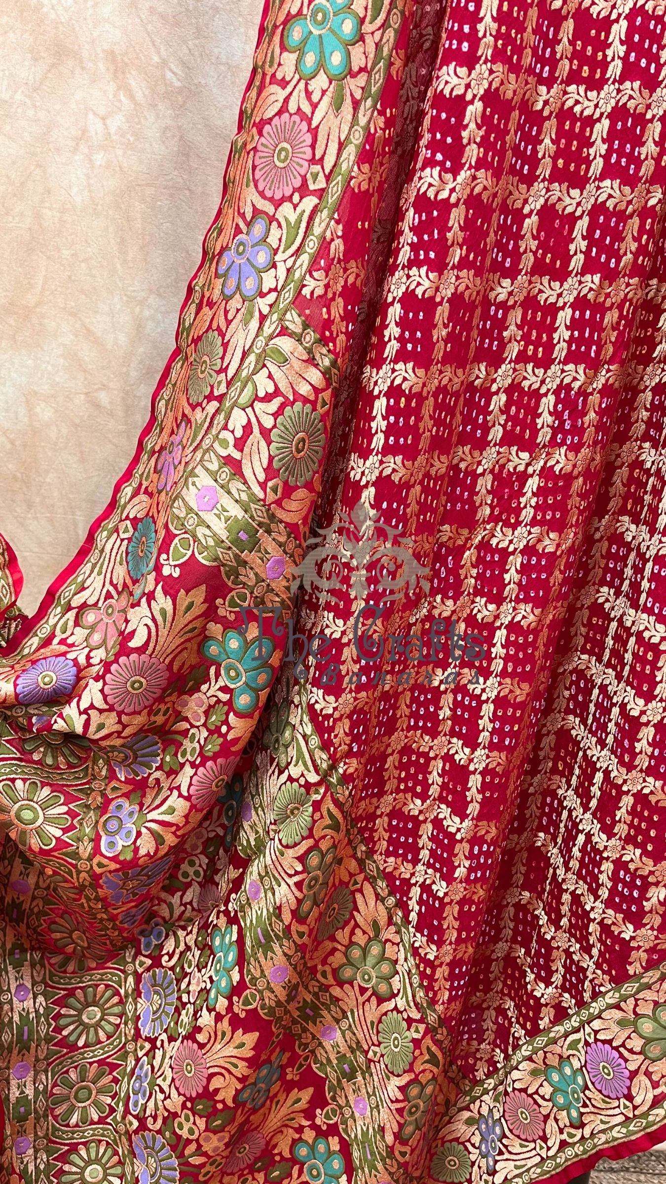 Pure Georgette Banarasi Handloom Bandhej Saree-With Meenakari Work