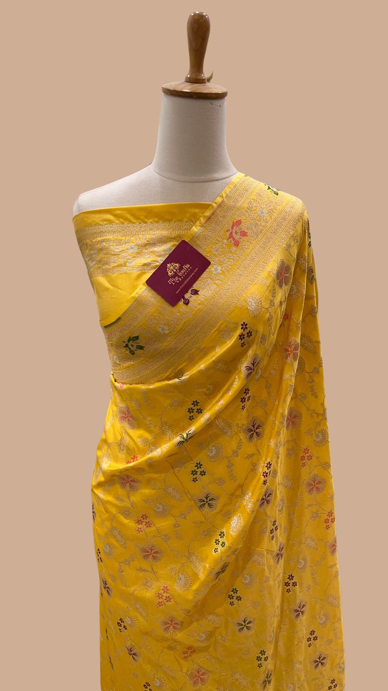 Pure Katan Silk Handloom Banarasi Saree - Jaal Work With Meenakari