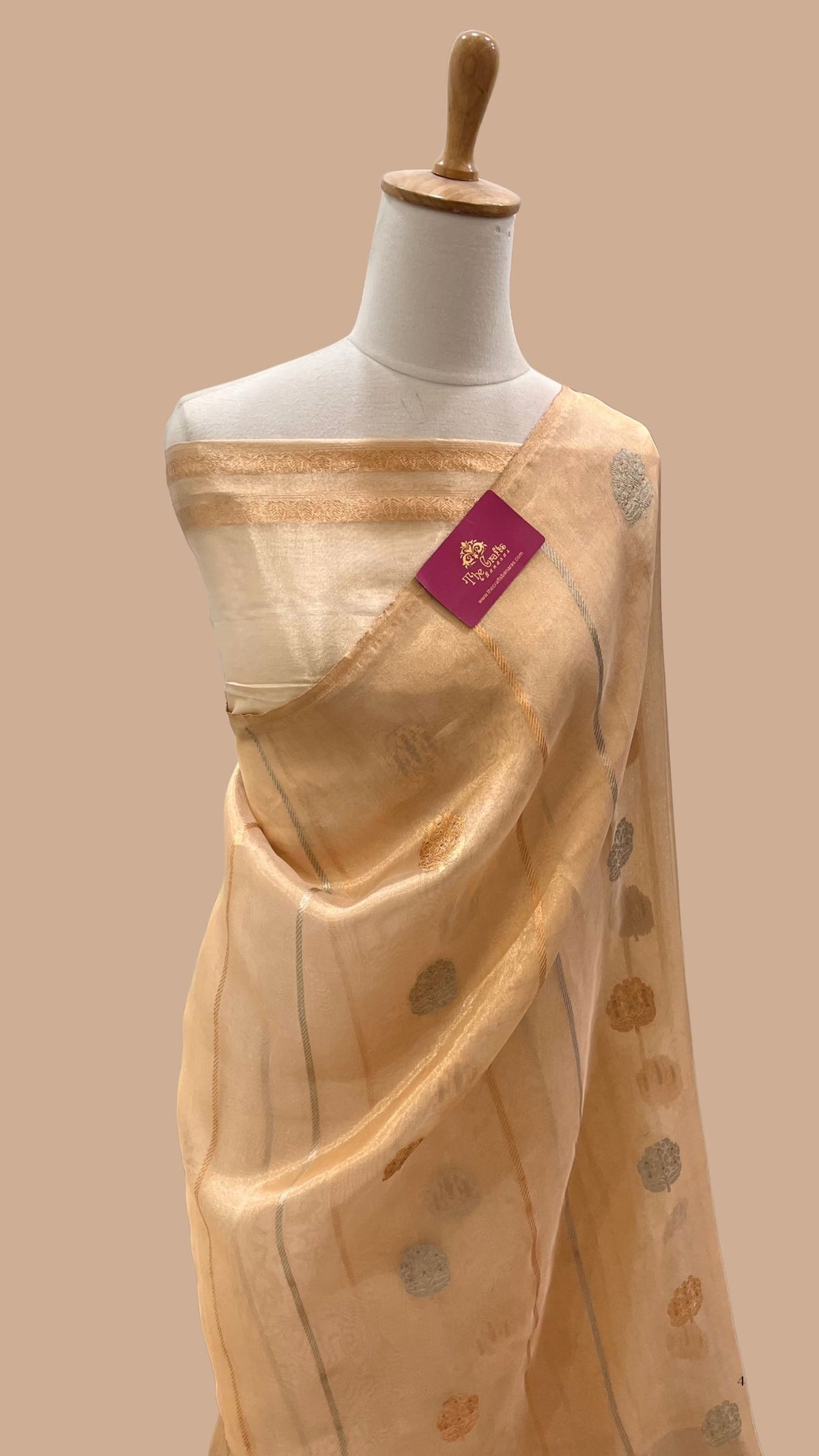 Pure Kora Tissue Silk Handloom Banarasi Saree- Kadhua Motifs