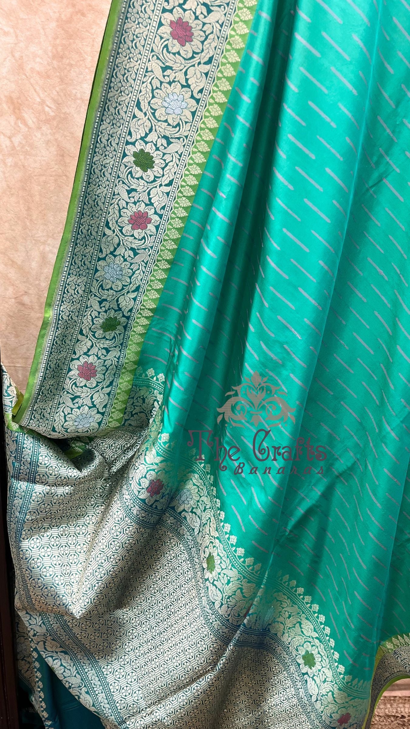 Pure Katan Silk Handloom Banarasi Saree - Tanchui Brocade Meena