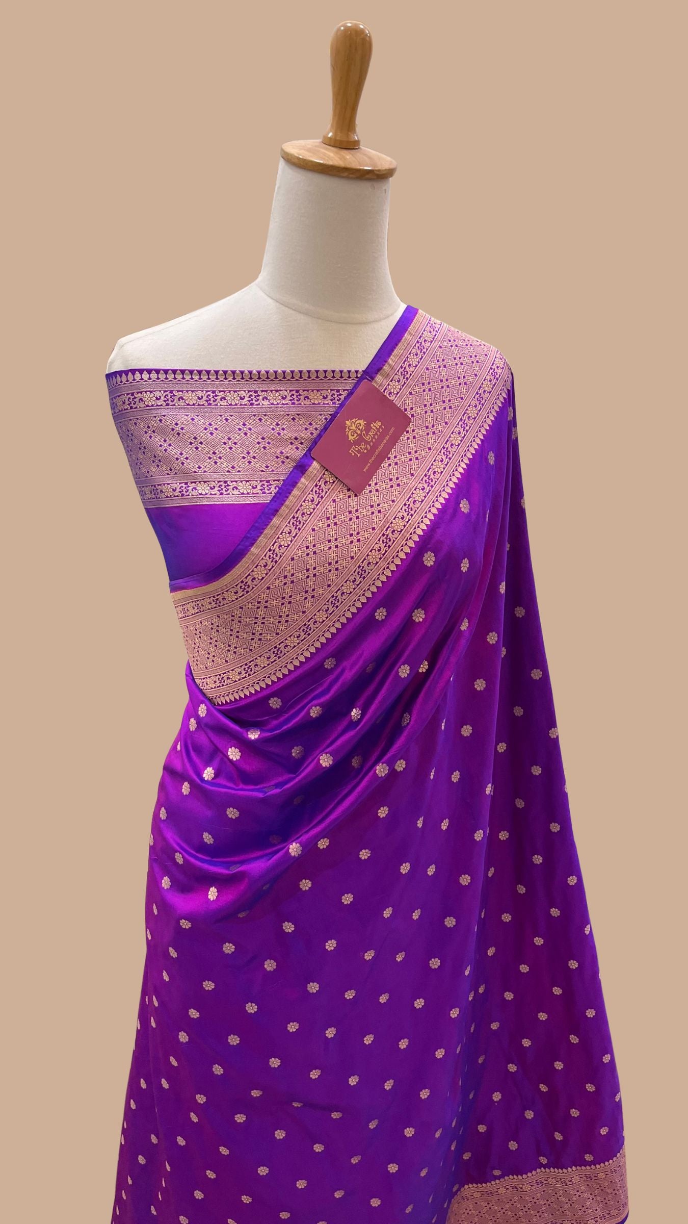 Pure Katan Silk Handloom Banarasi Saree - Chunri Buti