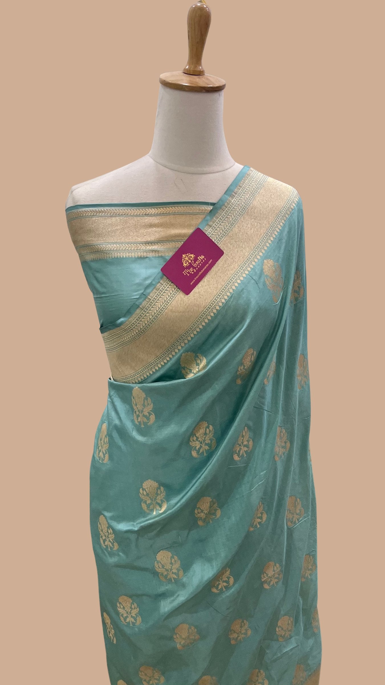 Pure Katan Silk Handloom Banarasi Saree - Jaal work