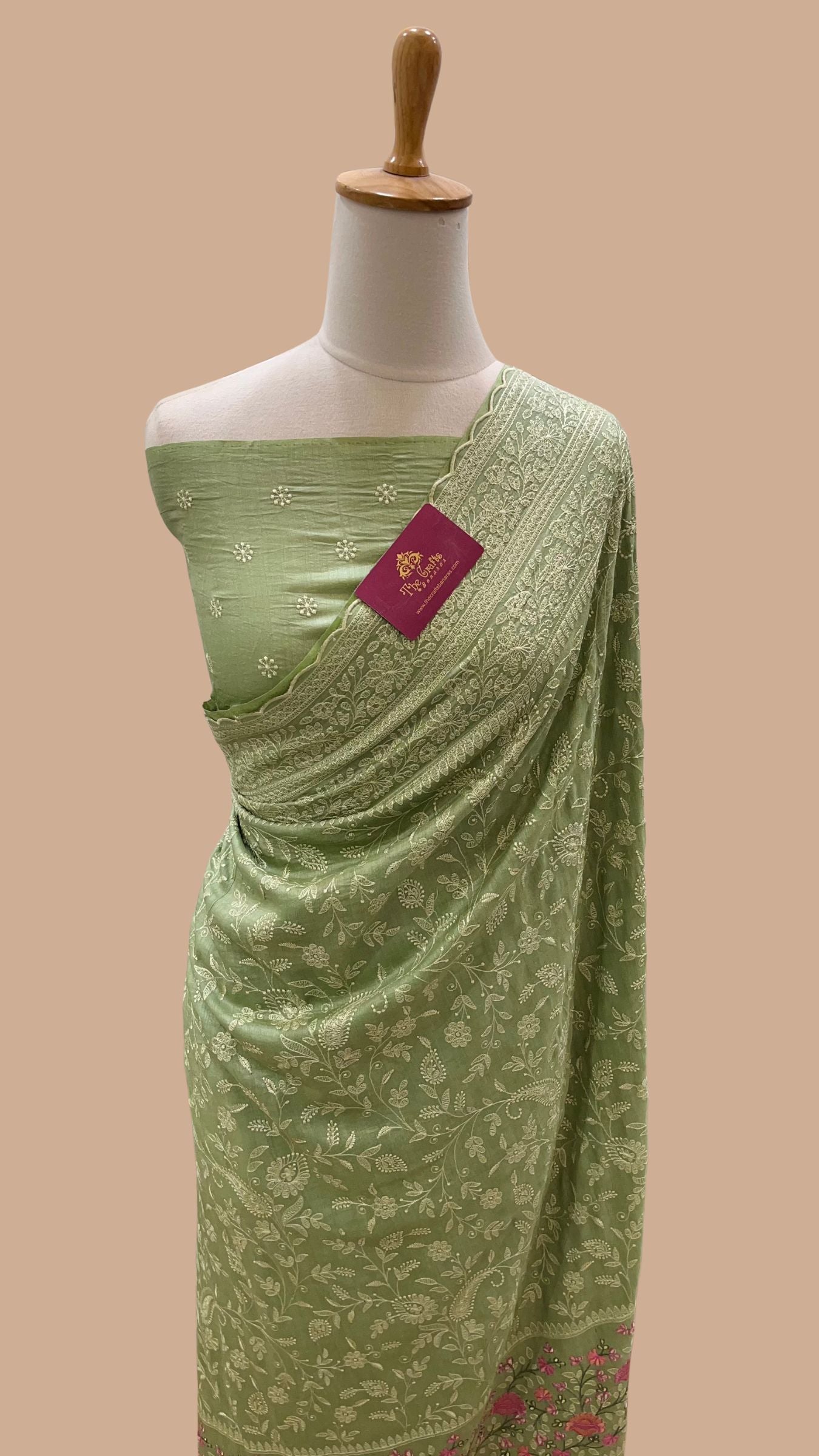 Pure Munga Silk Chikankari Handloom Banarasi Saree