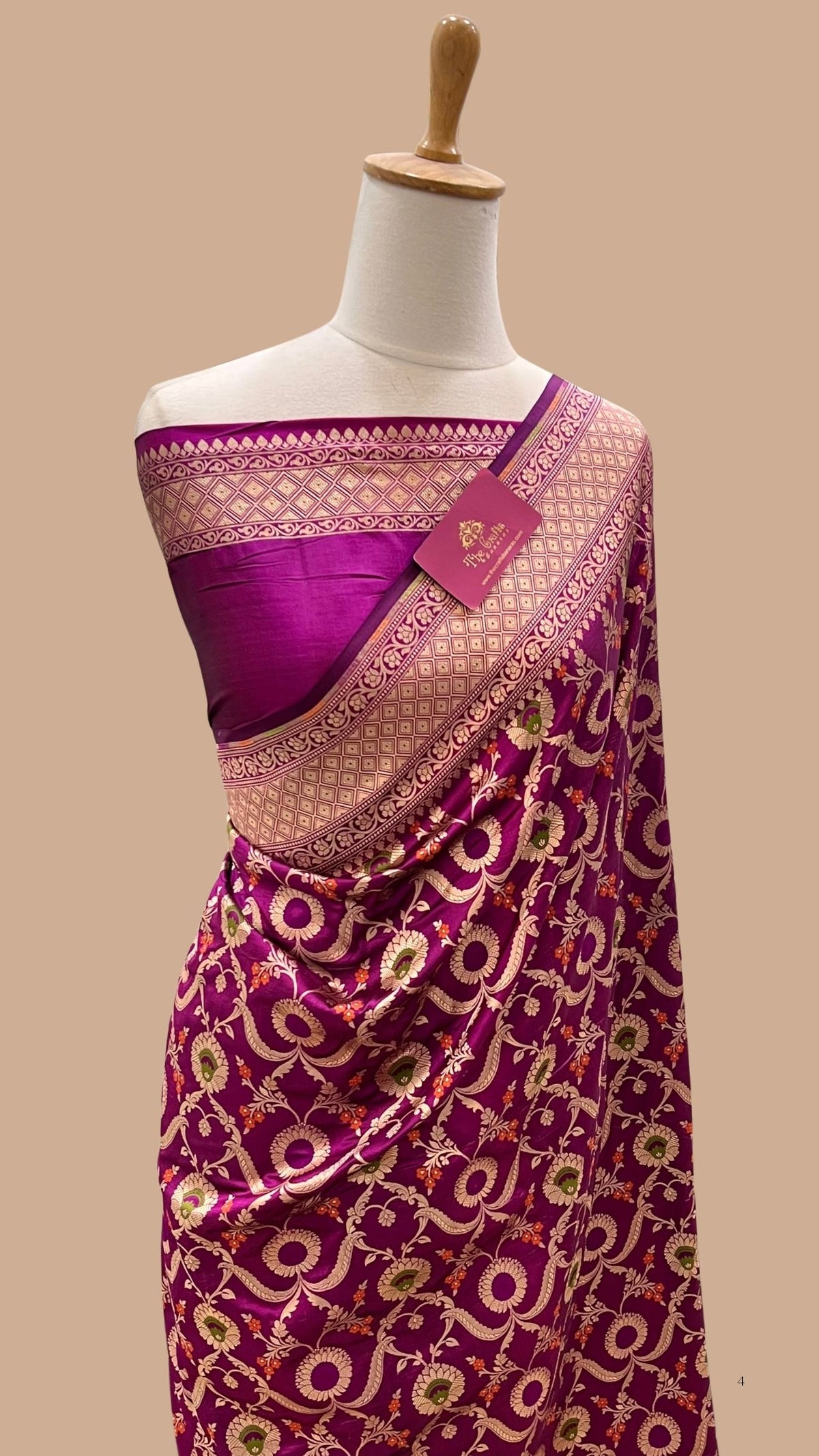 Pure Katan Silk Handloom Banarasi Saree - Jaal Work with Meenakari