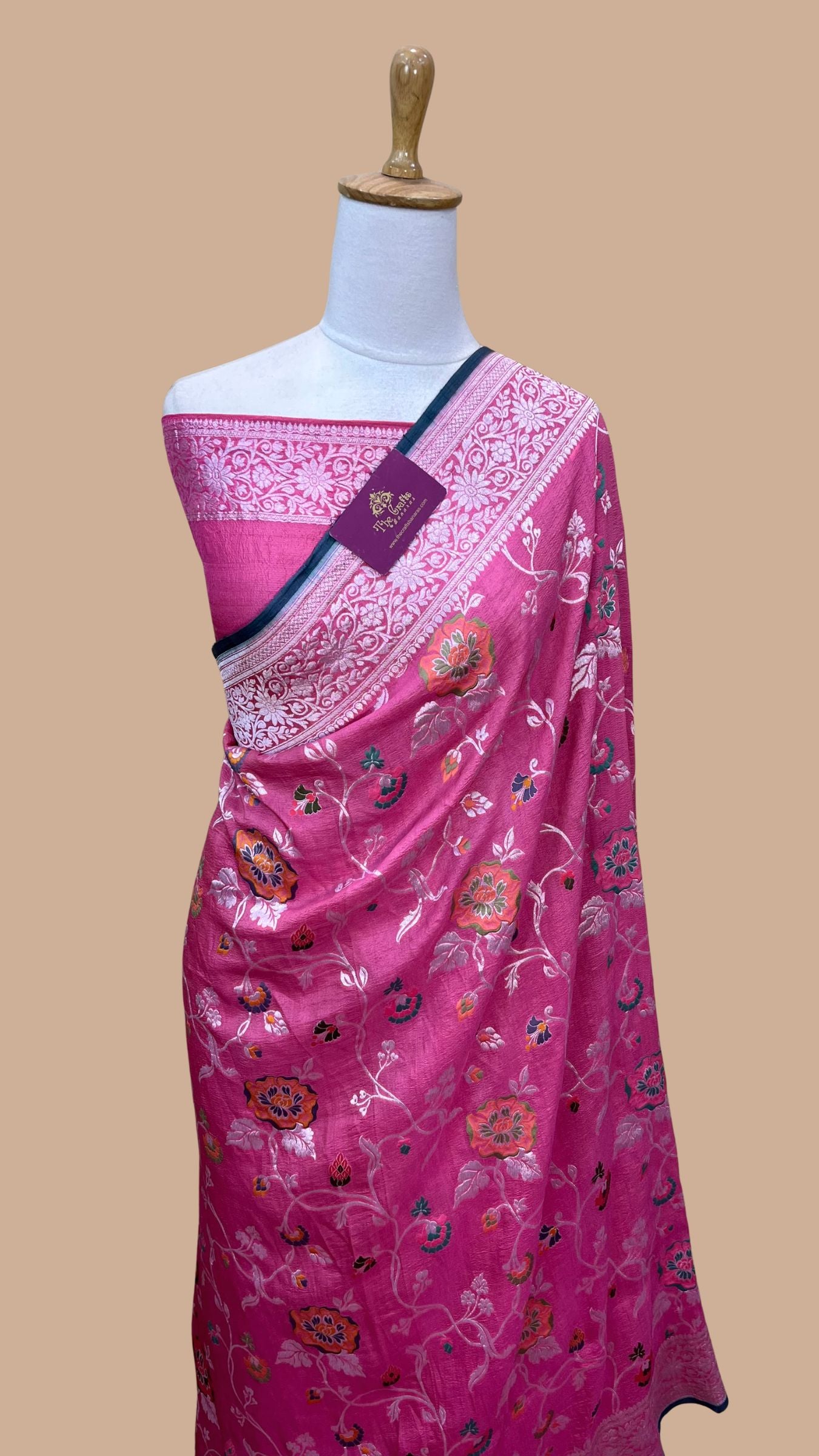 Tussar Georgette Handloom Banarasi Saree - Meenakari