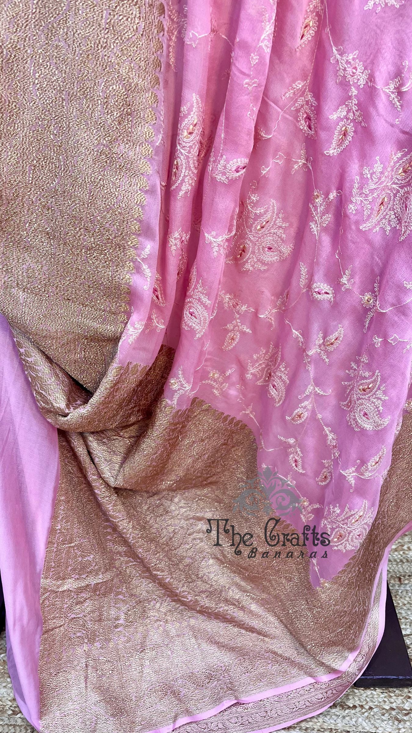 Pure Georgette Handloom Banarasi Saree - With Chikankari All Over