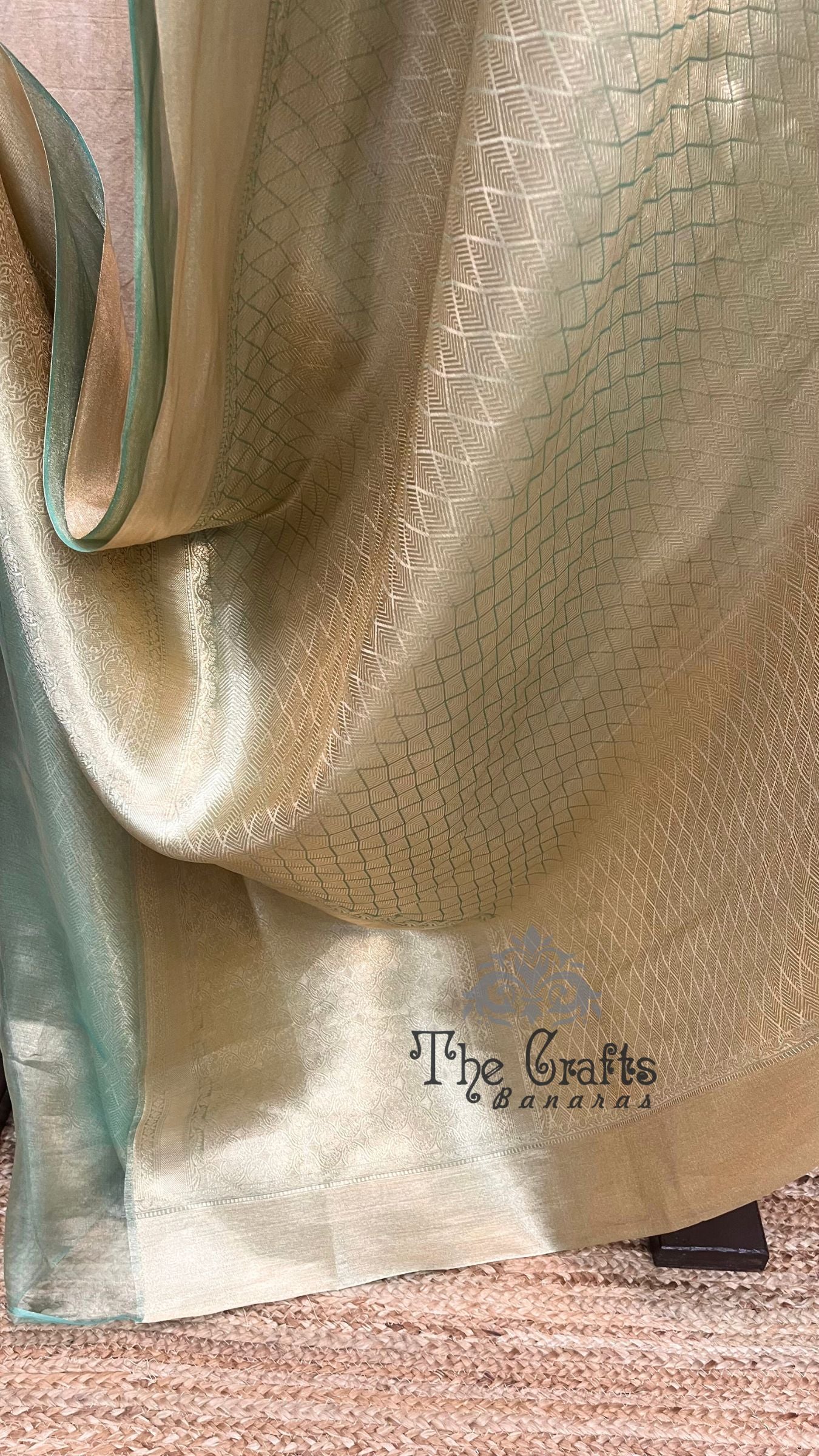 Pure Tissue Brocade Banarasi Saree