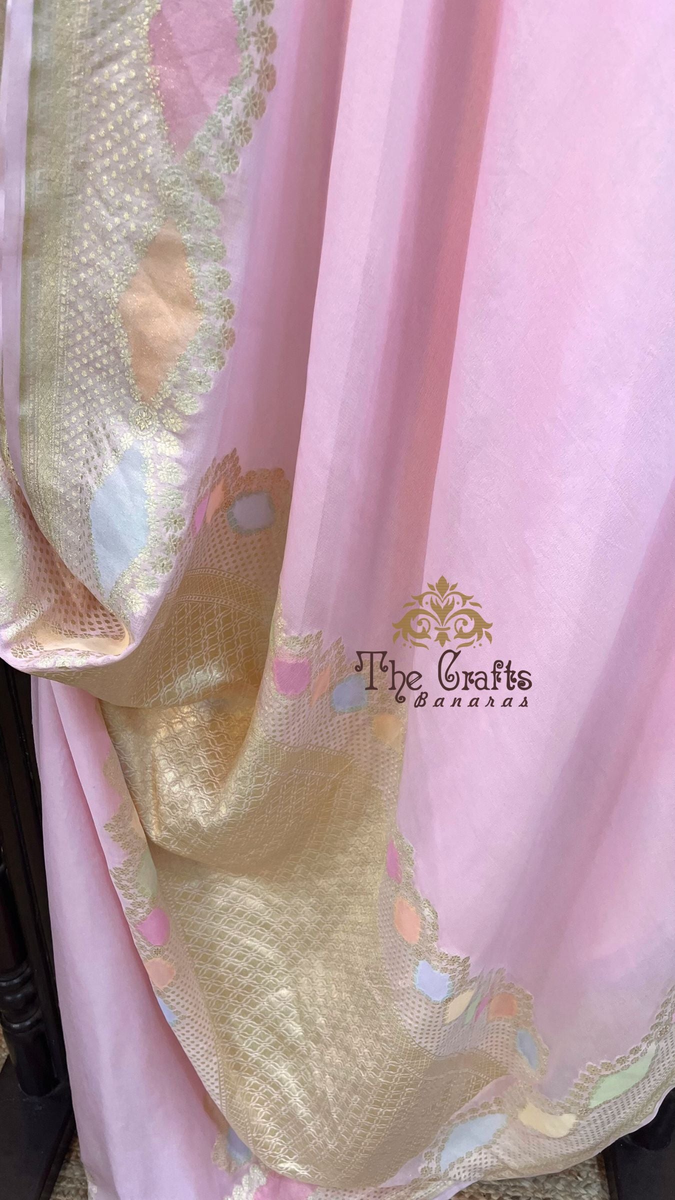 Khaddi Georgette Handloom Banarasi Saree - Water Zari