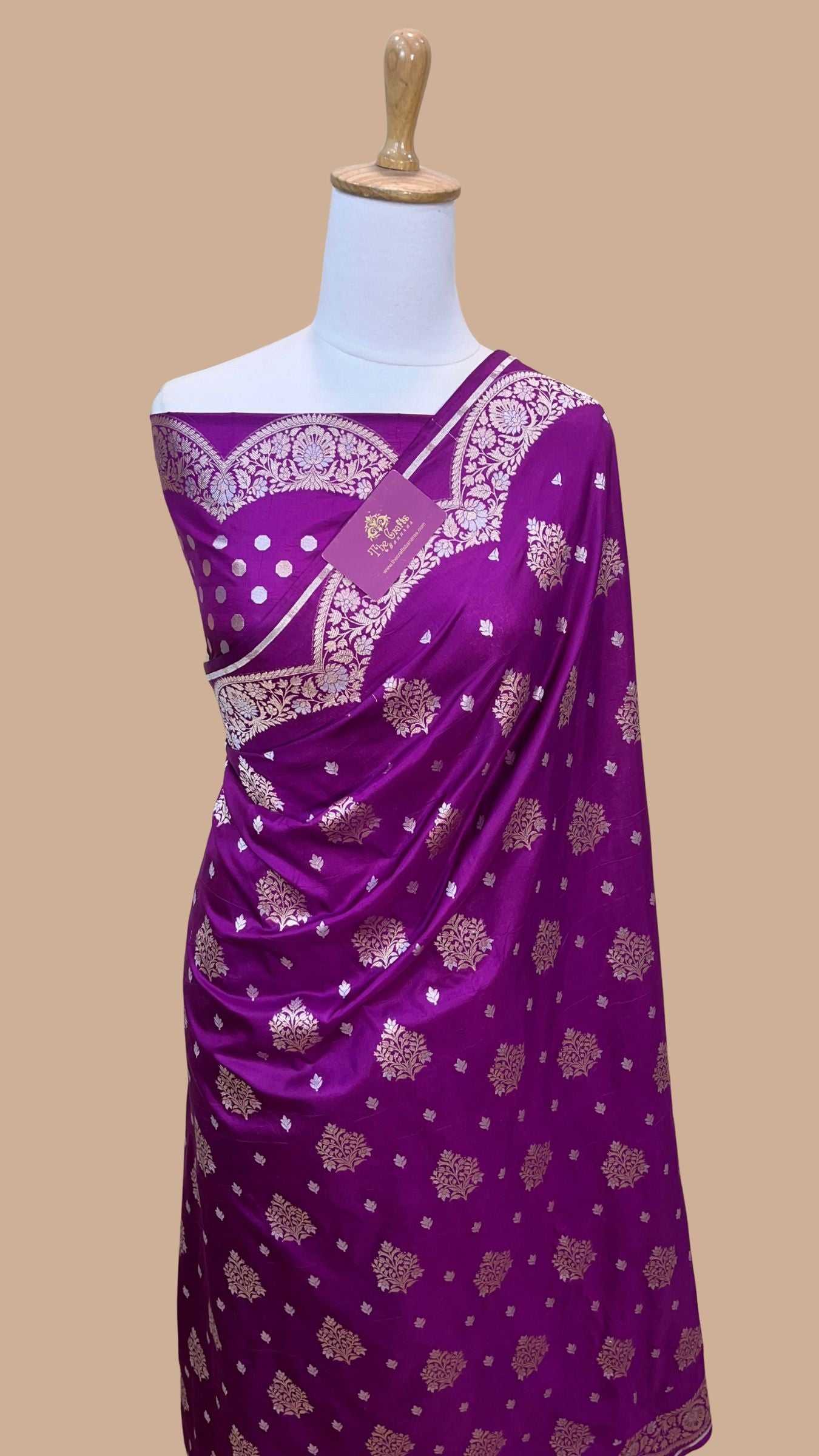 Pure Katan Silk Handloom Banarasi Saree - With Sona Rupa Motifs