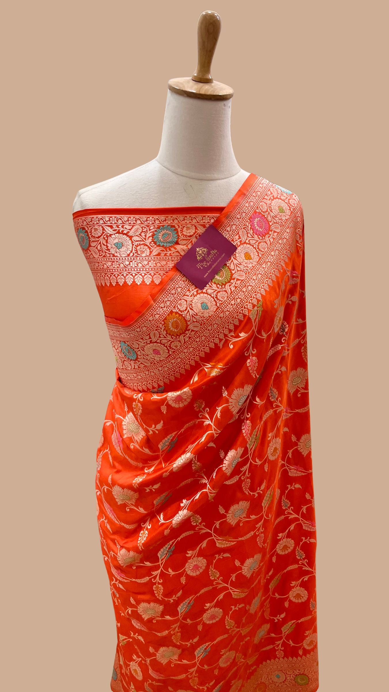 Pure Katan Silk Handloom Banarasi Saree - Jaal Work with Meenakari