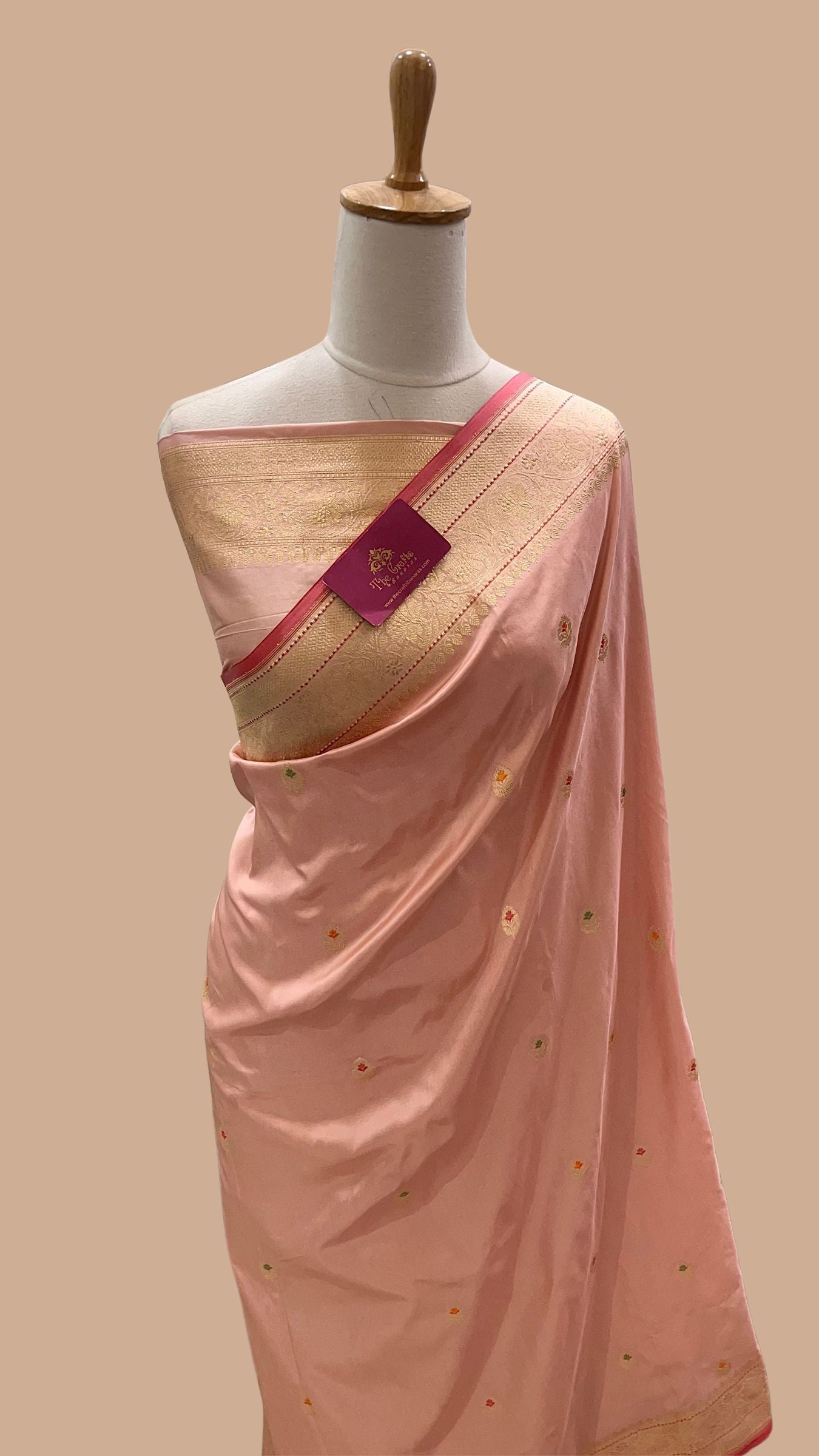 Pure Katan Silk Handloom Banarasi Saree - with kadhua zari work