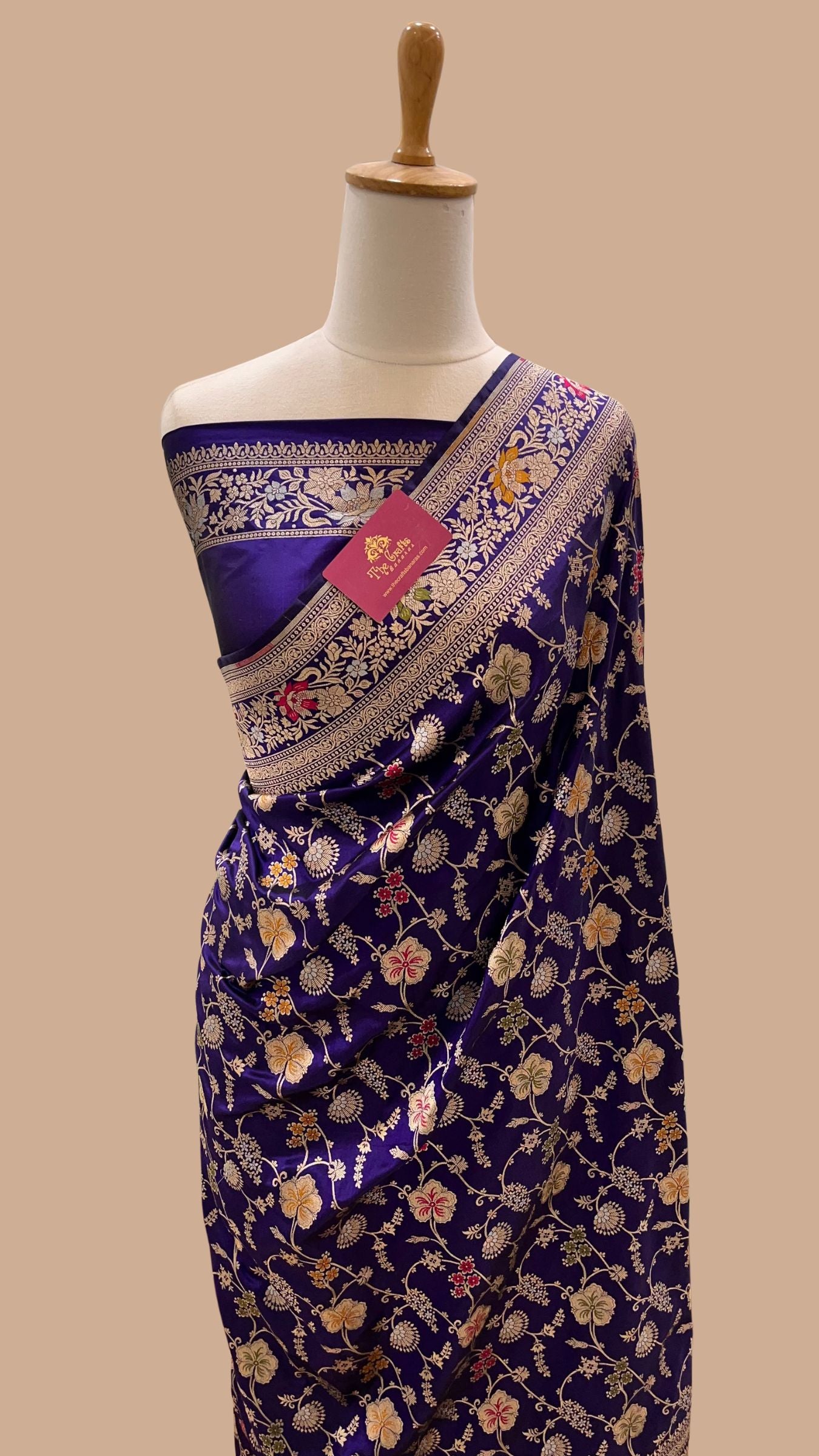 Pure Katan Silk Handloom Banarasi Saree - Jaal Work With Meenakari