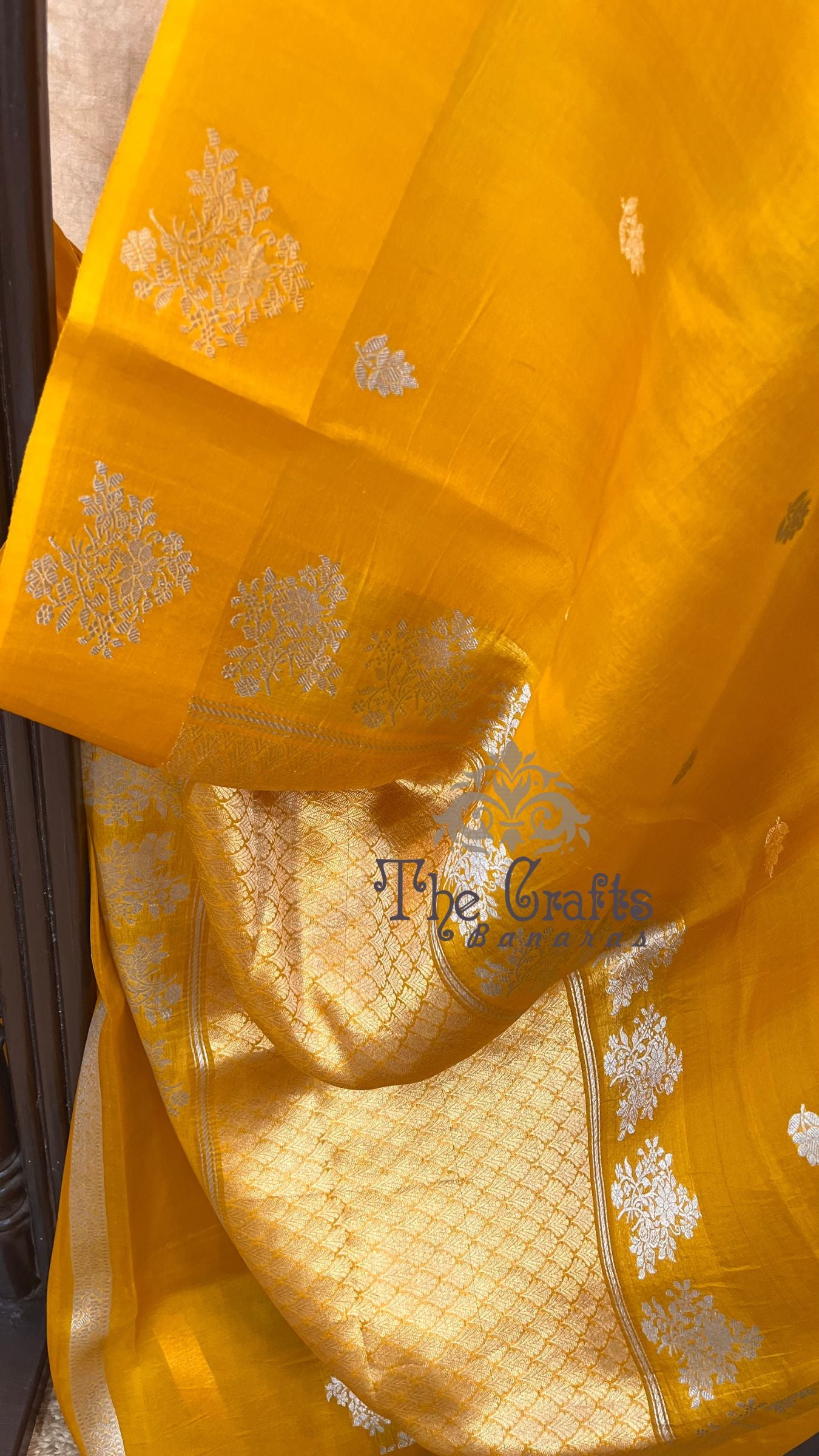 Pure Kora Silk Handloom Banarasi Saree