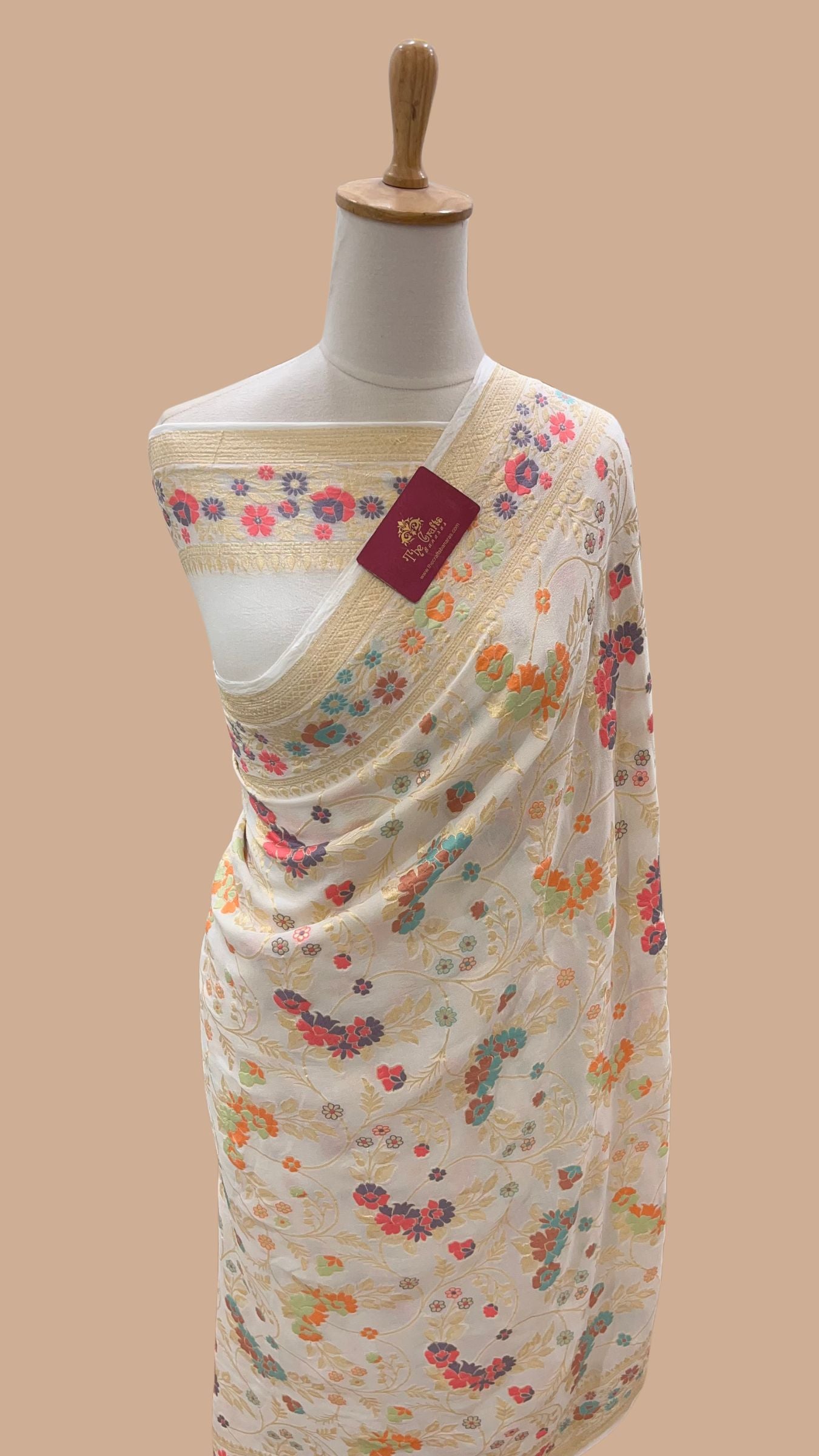 Khaddi Georgette Handloom Banarasi Saree - Jaal with Meenakari