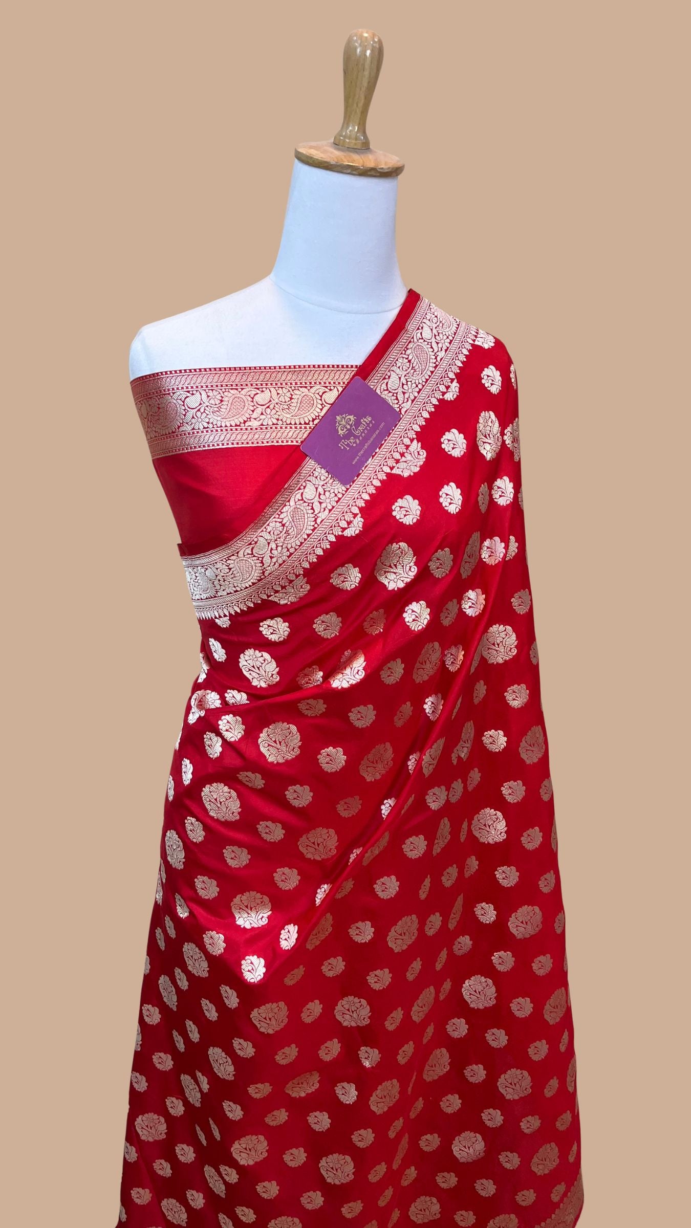 Pure Katan Silk Handloom Banarasi Saree - Jaal work