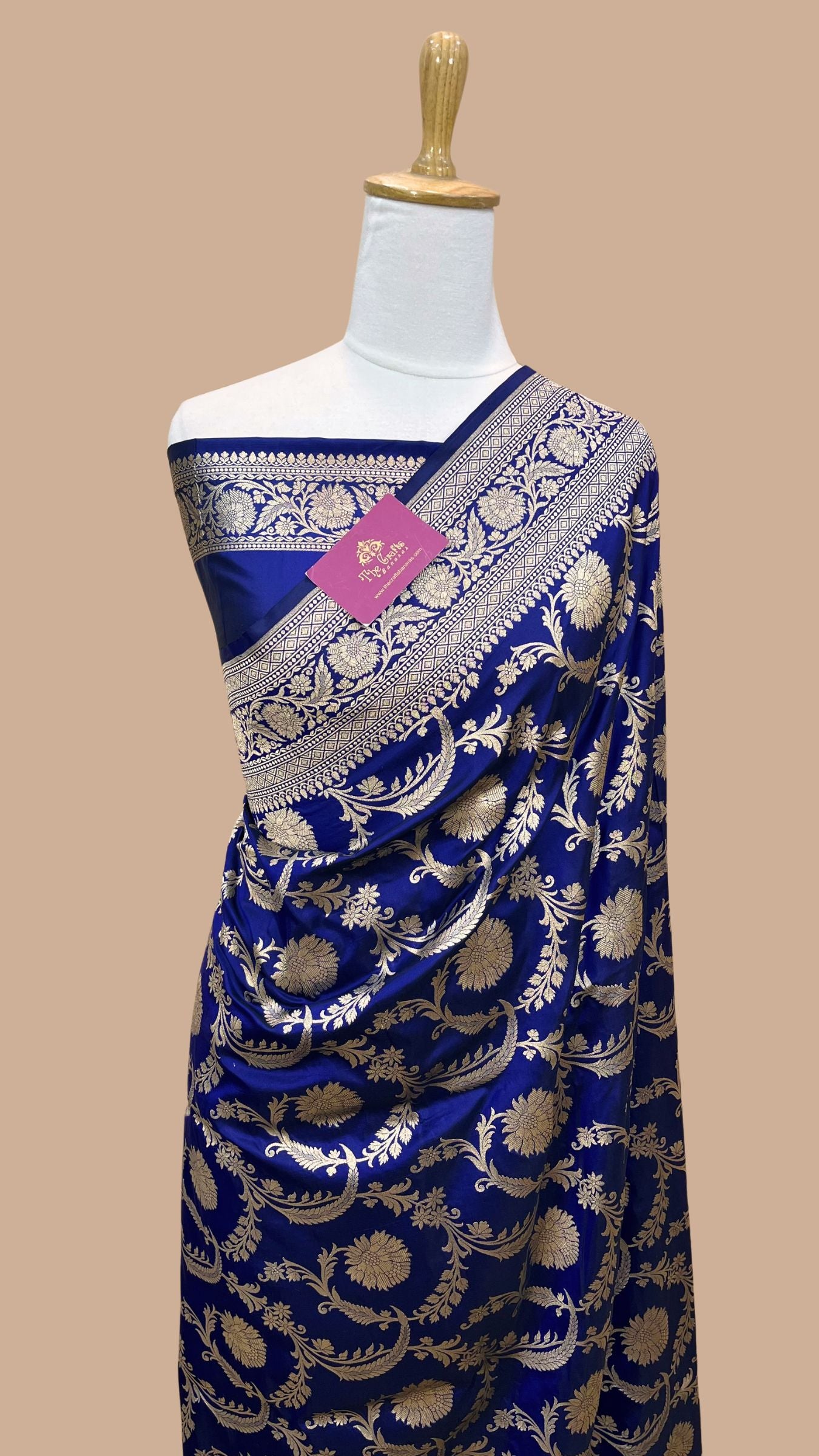 Pure Katan Silk Handloom Banarasi Saree - Jaal work