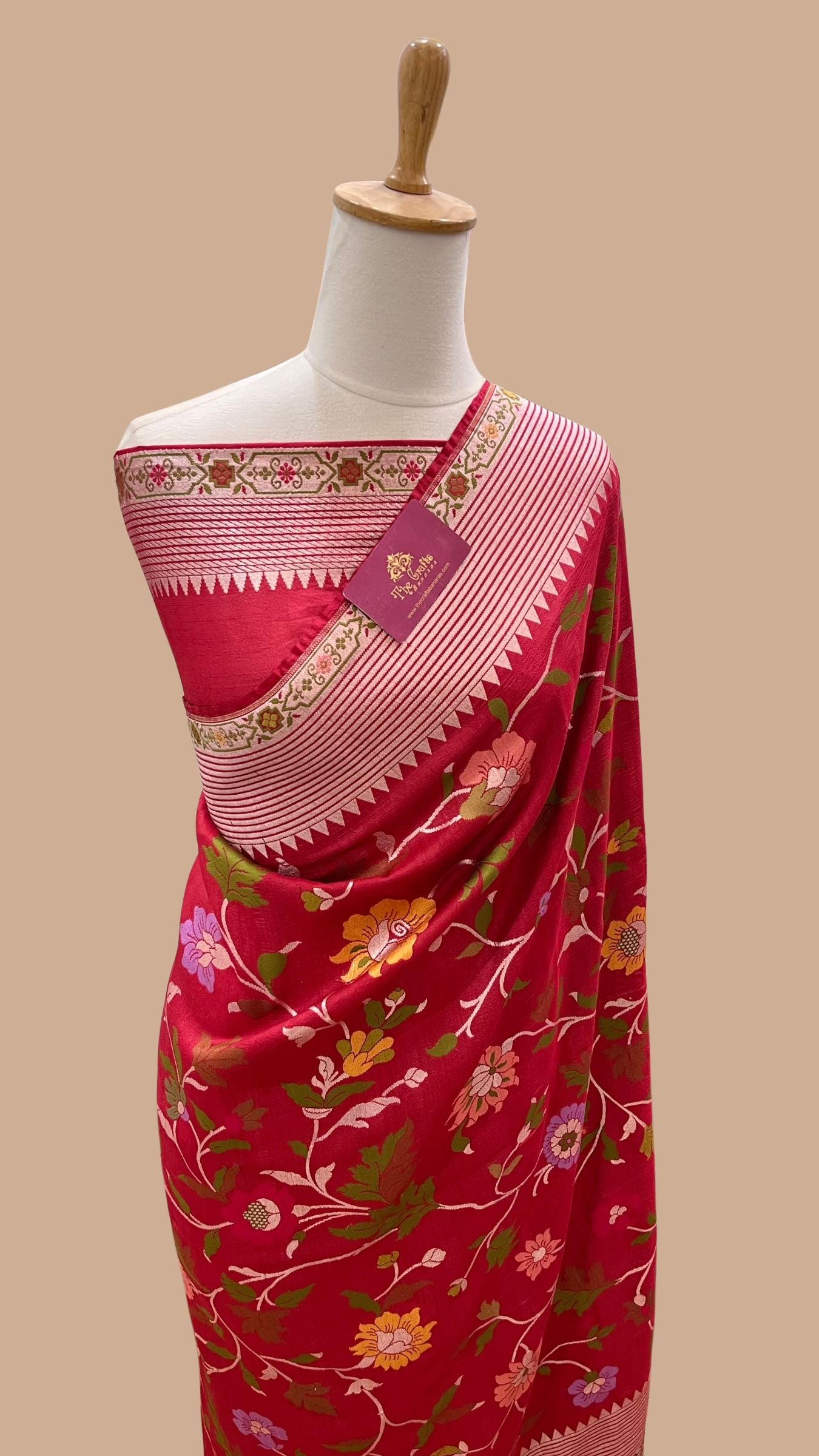 Tussar Georgette Handloom Banarasi Saree - Meenakari