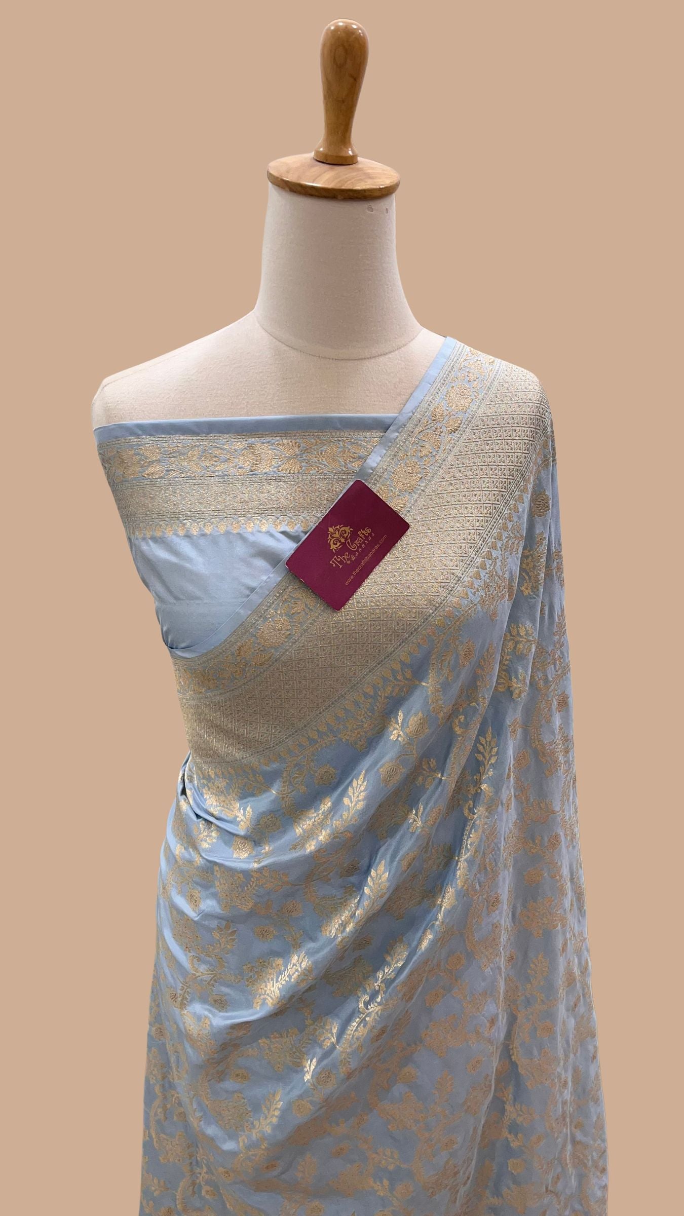Pure Katan Silk Handloom Banarasi Saree - Jaal work