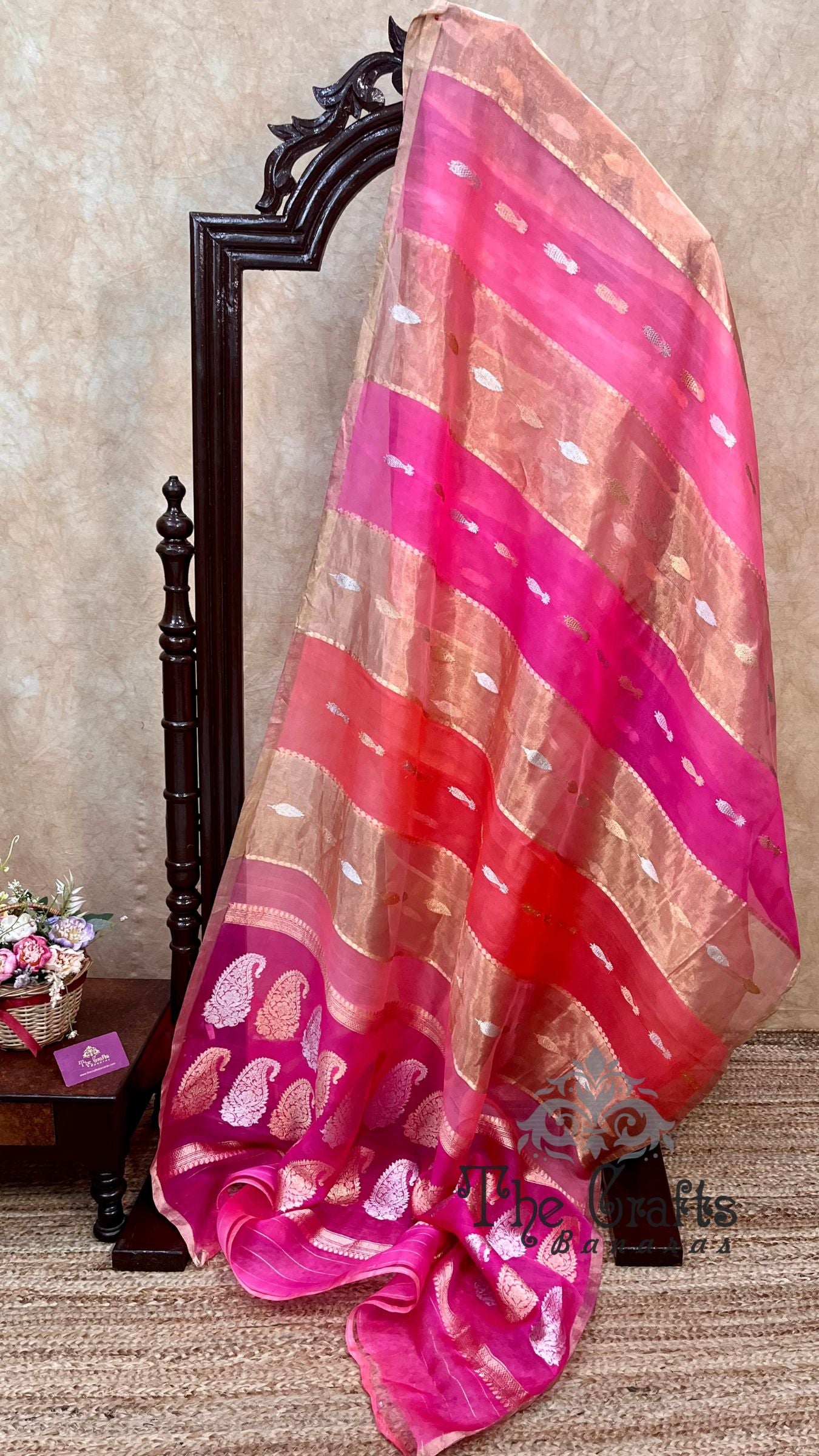 Rangkat Pure Kora Tissue Silk Handloom Banarasi Saree- Kadhua Motifs
