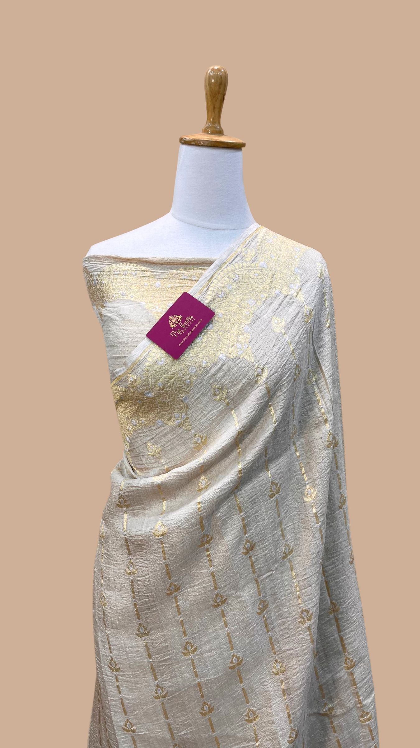 Tussar Georgette Handloom Banarasi Saree - Meenakari