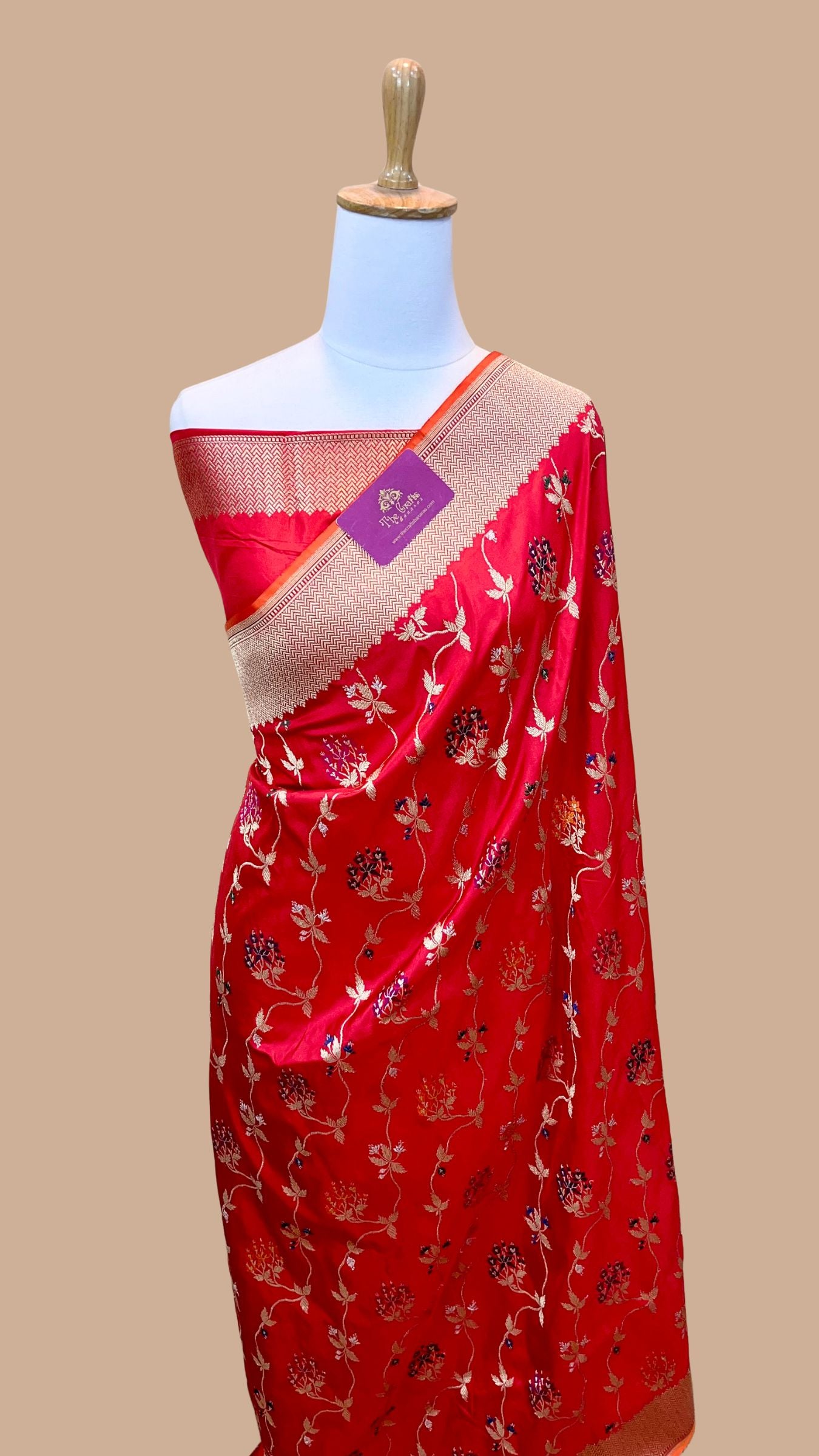 Pure Katan Silk Handloom Banarasi Saree - All Over Kadiyal Jaal Work