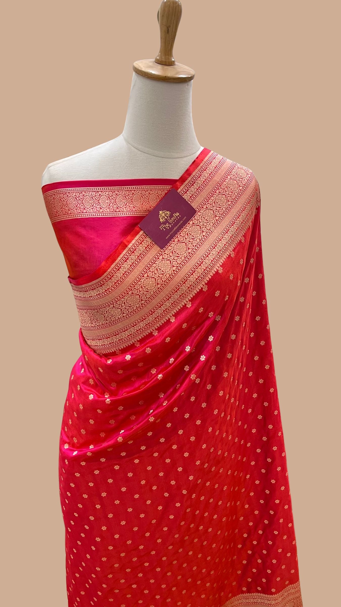 Pure Katan Silk Handloom Banarasi Saree - Chunri Buti