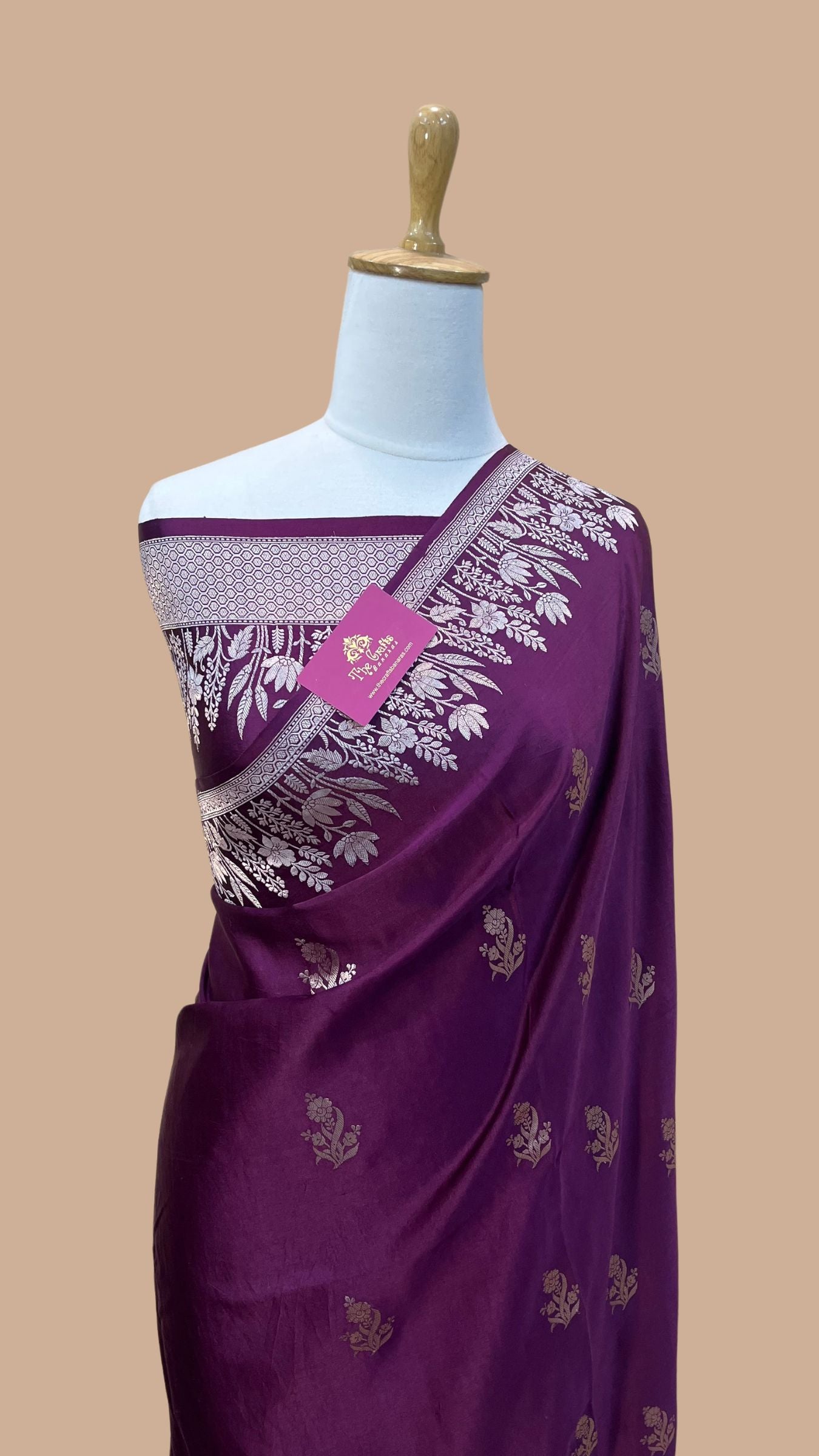 Pure Mashru Silk Handloom Banarasi Saree - with kadhua border buti