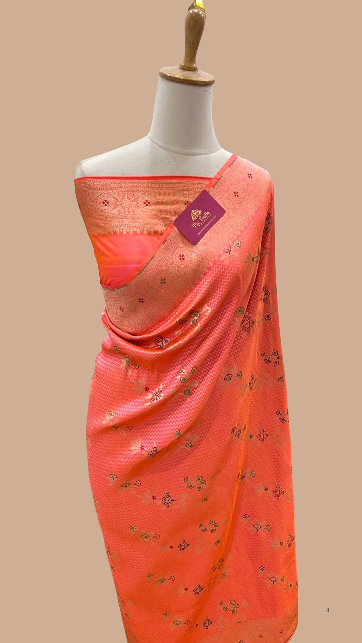 Pure Katan Silk Handloom Banarasi Saree - Tanchui Brocade Meena