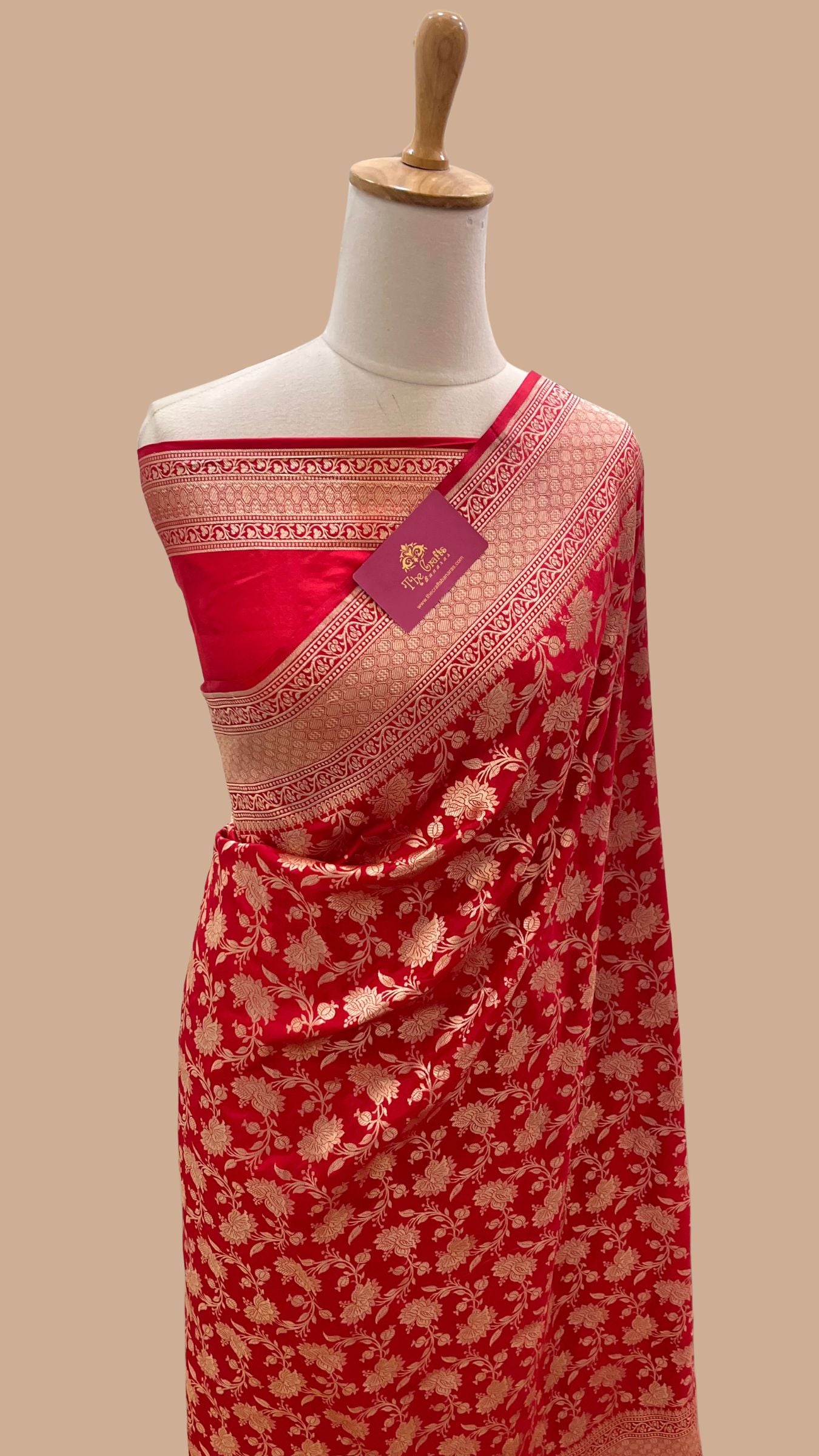 Pure Katan Silk Handloom Banarasi Saree - Jaal Work