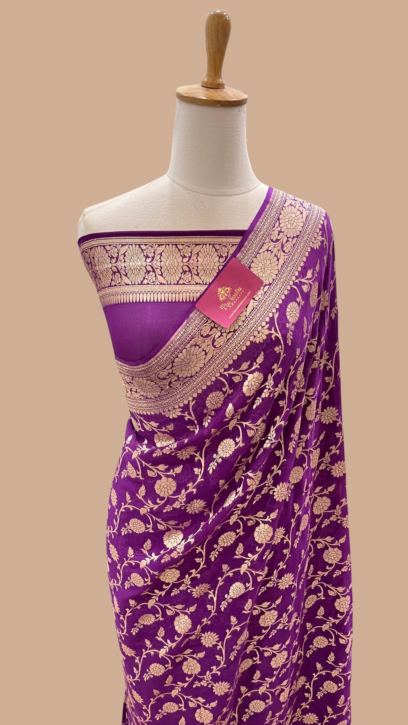 Khaddi Georgette Banarasi Saree - Gold Zari