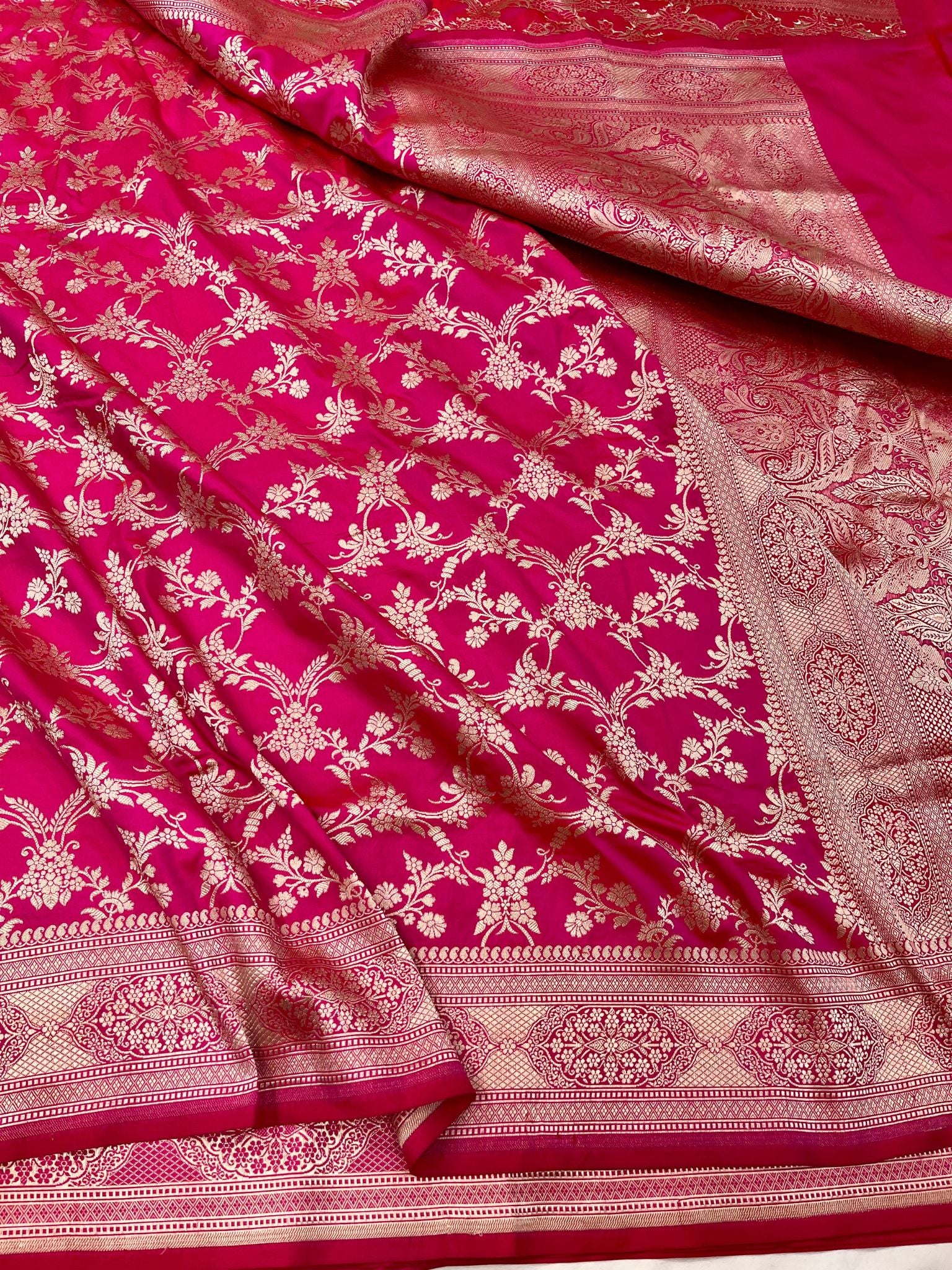 Pure Katan Silk Handloom Banarasi Saree - Jaal work
