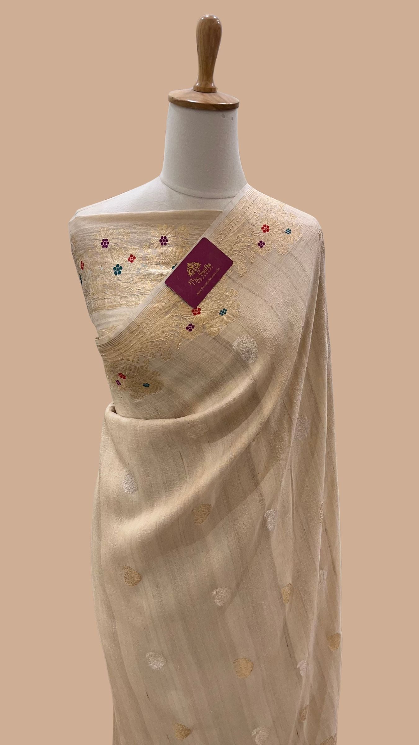 Tussar Georgette Handloom Banarasi Saree - Jaal with Meenakari