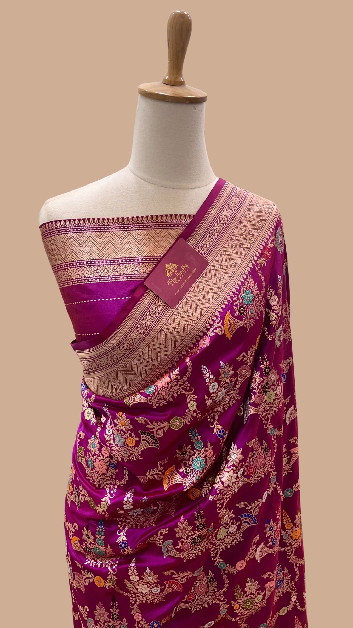 Pure Katan Silk Handloom Banarasi Saree - All Over Kadiyal Multimeena Jangla